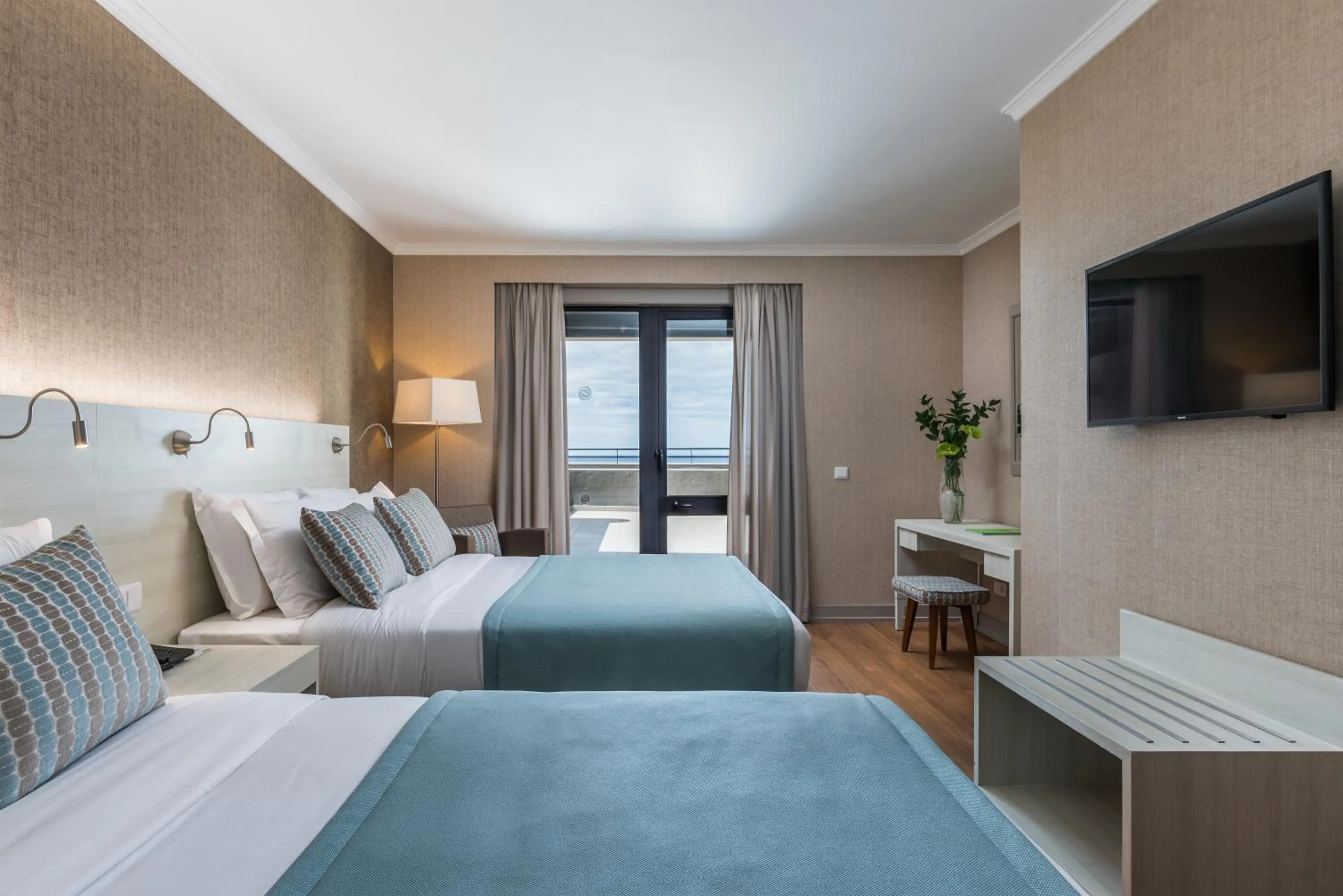 Bedroom, Bed in Enotel Lido - All Inclusive