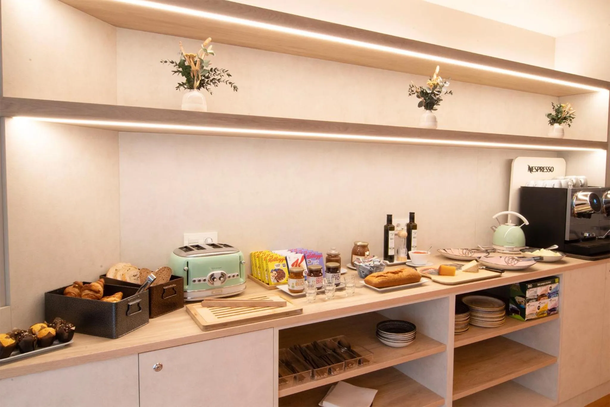 Food and drinks in Hotel Beratxa