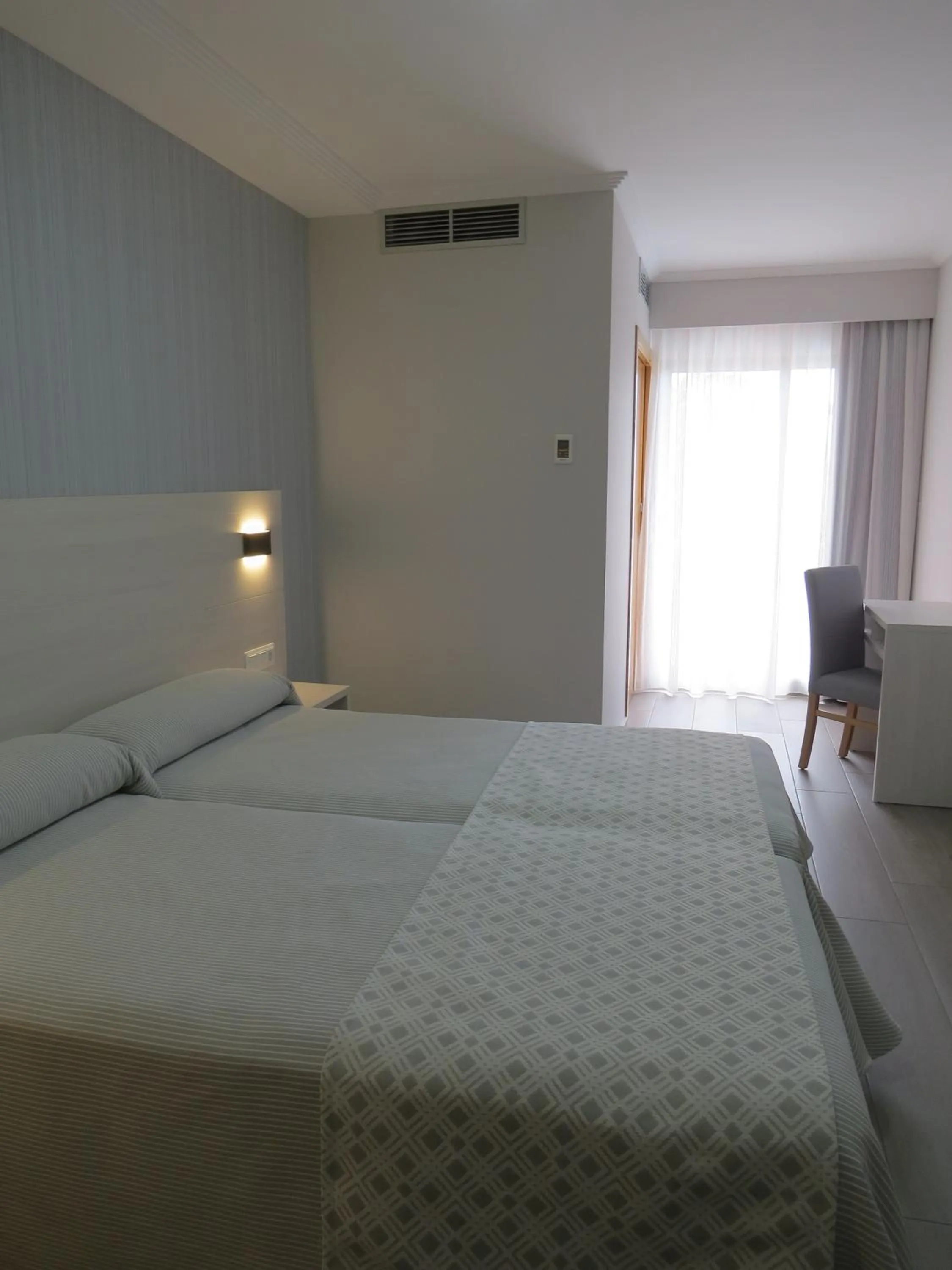 Photo of the whole room, Bed in Hotel La Lanzada