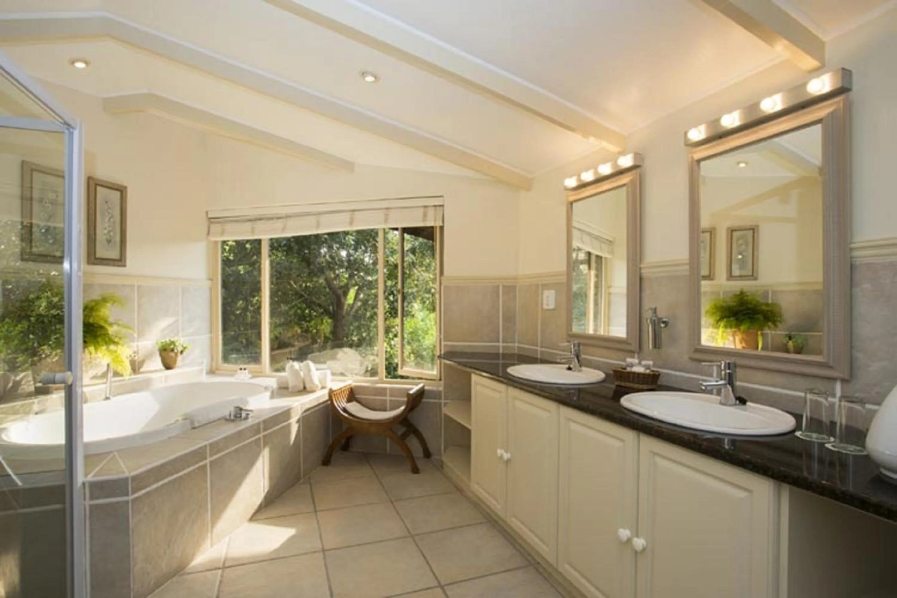 Bathroom in The Fernery Lodge & Spa