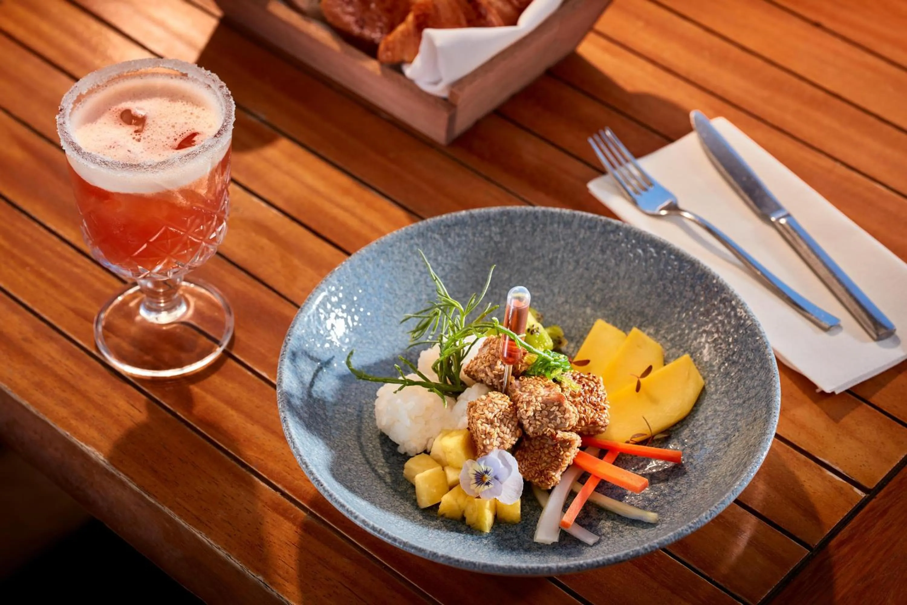 Restaurant/places to eat in Tivoli Carvoeiro