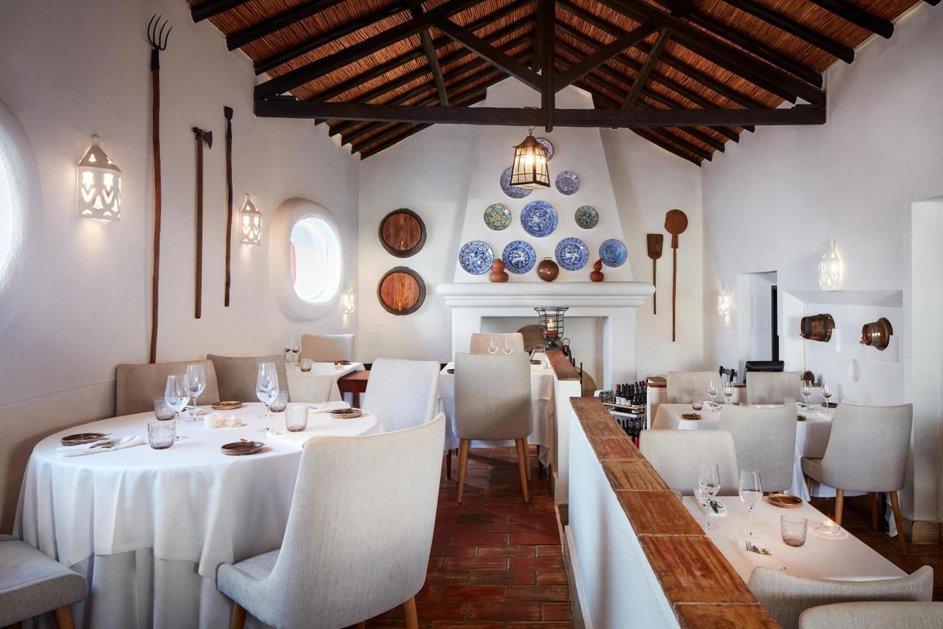 Restaurant/places to eat in Tivoli Lagos