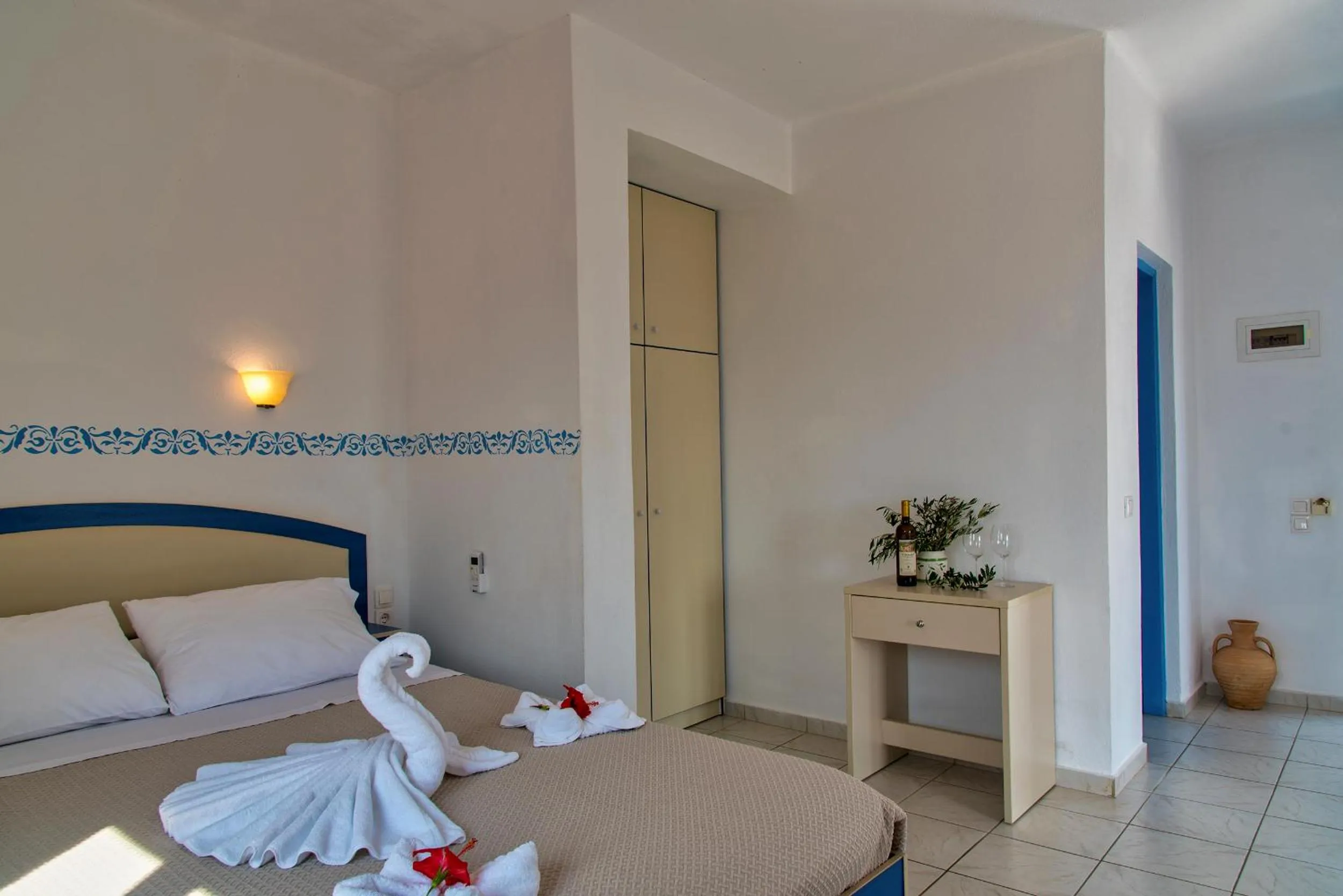 Photo of the whole room, Bed in Castri Village Hotel