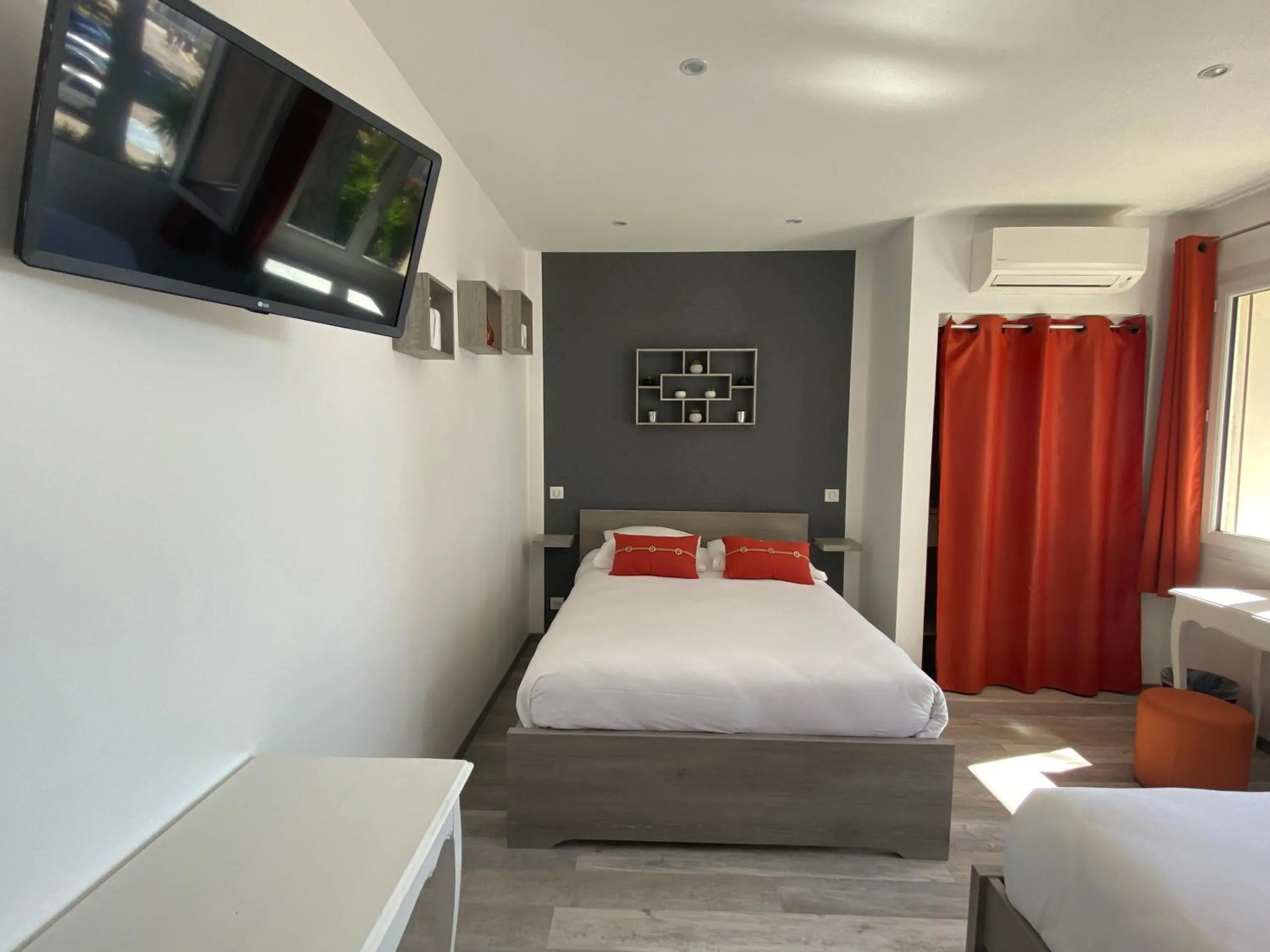 Bed in Hotel Le Ceinturon