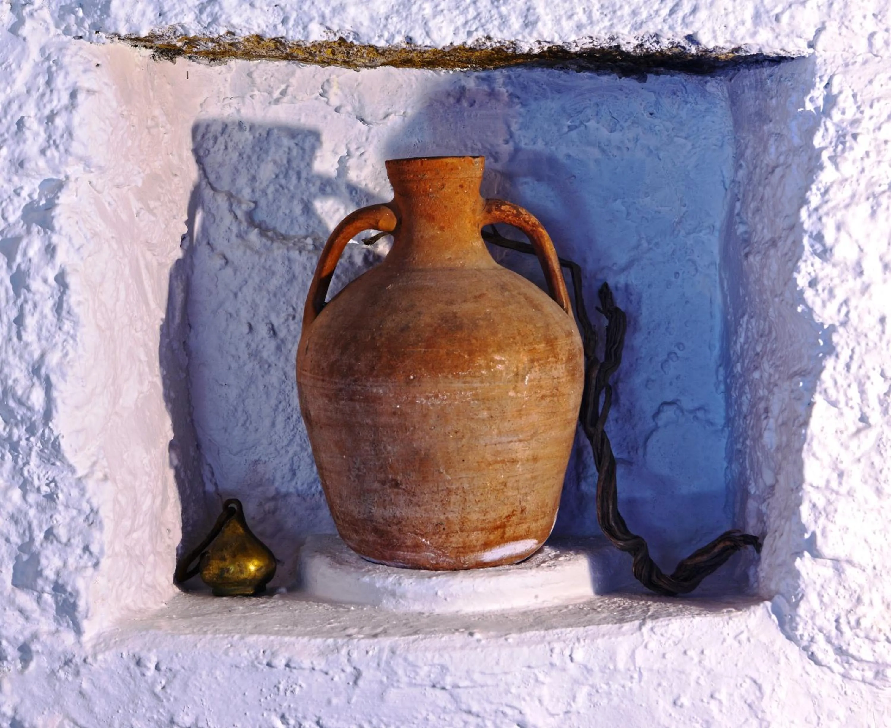 Decorative detail in Aspros Potamos