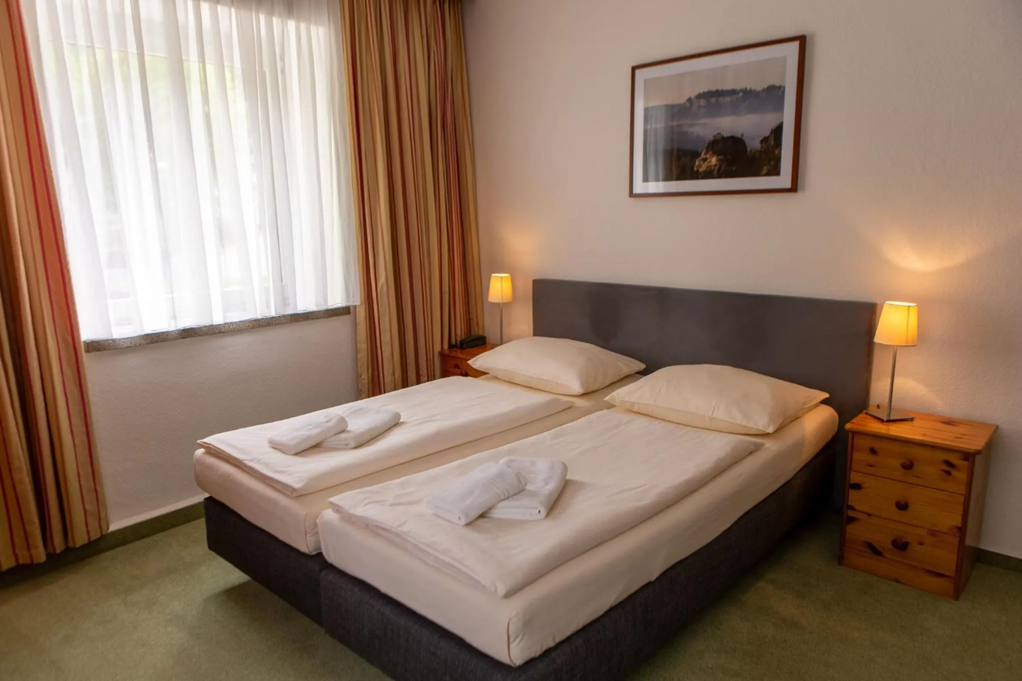 Photo of the whole room, Bed in Hotel garni Grundmühle