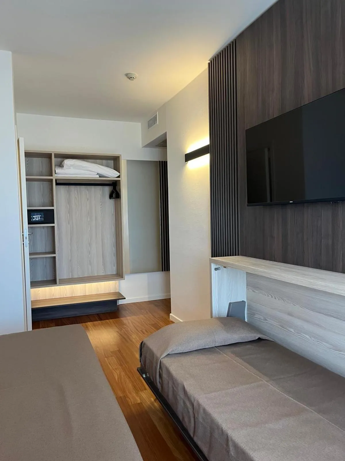 Bedroom, Bed in Hotel Italy