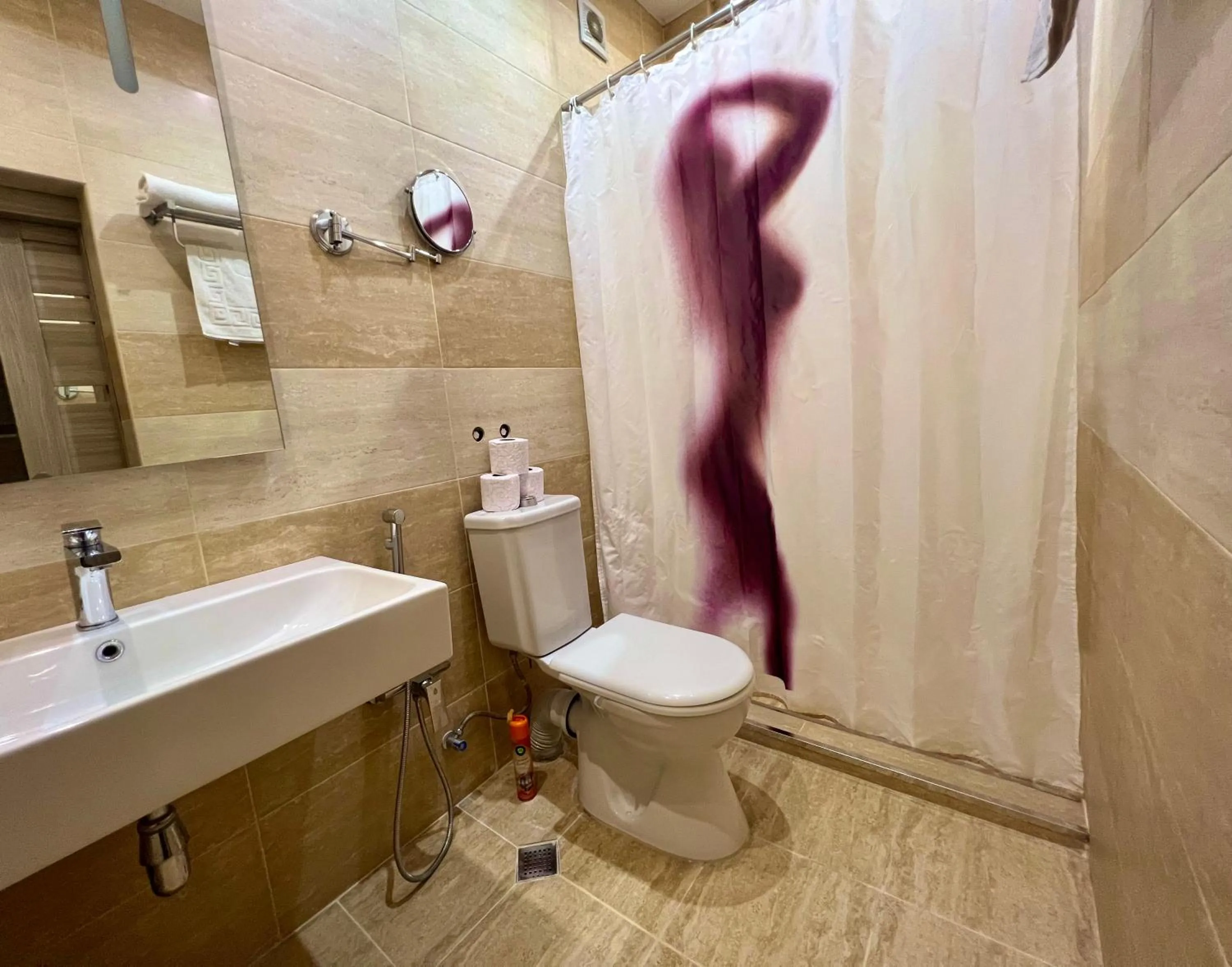 Shower in Panoramic 2BR Flame Towers View Old City Nizami St