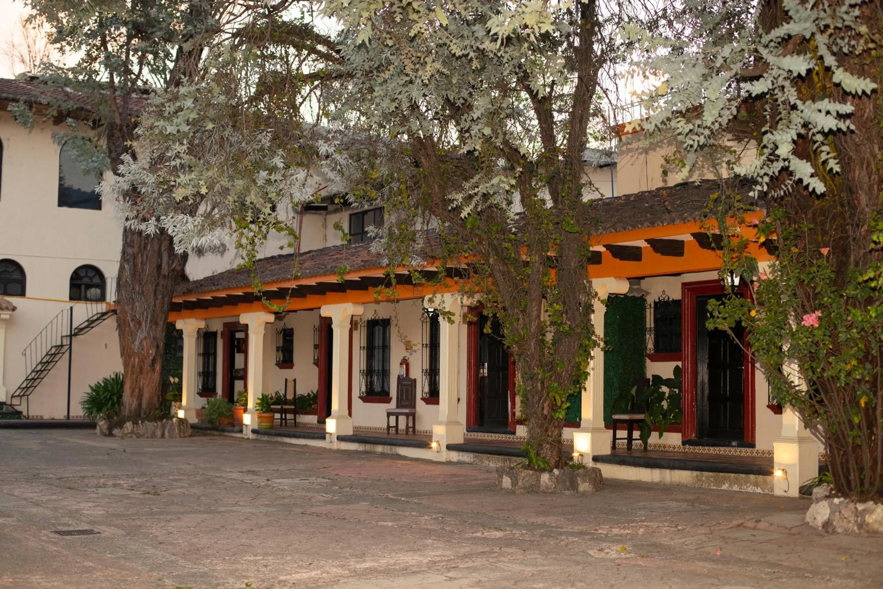 Hotel Y Villas Vanessa