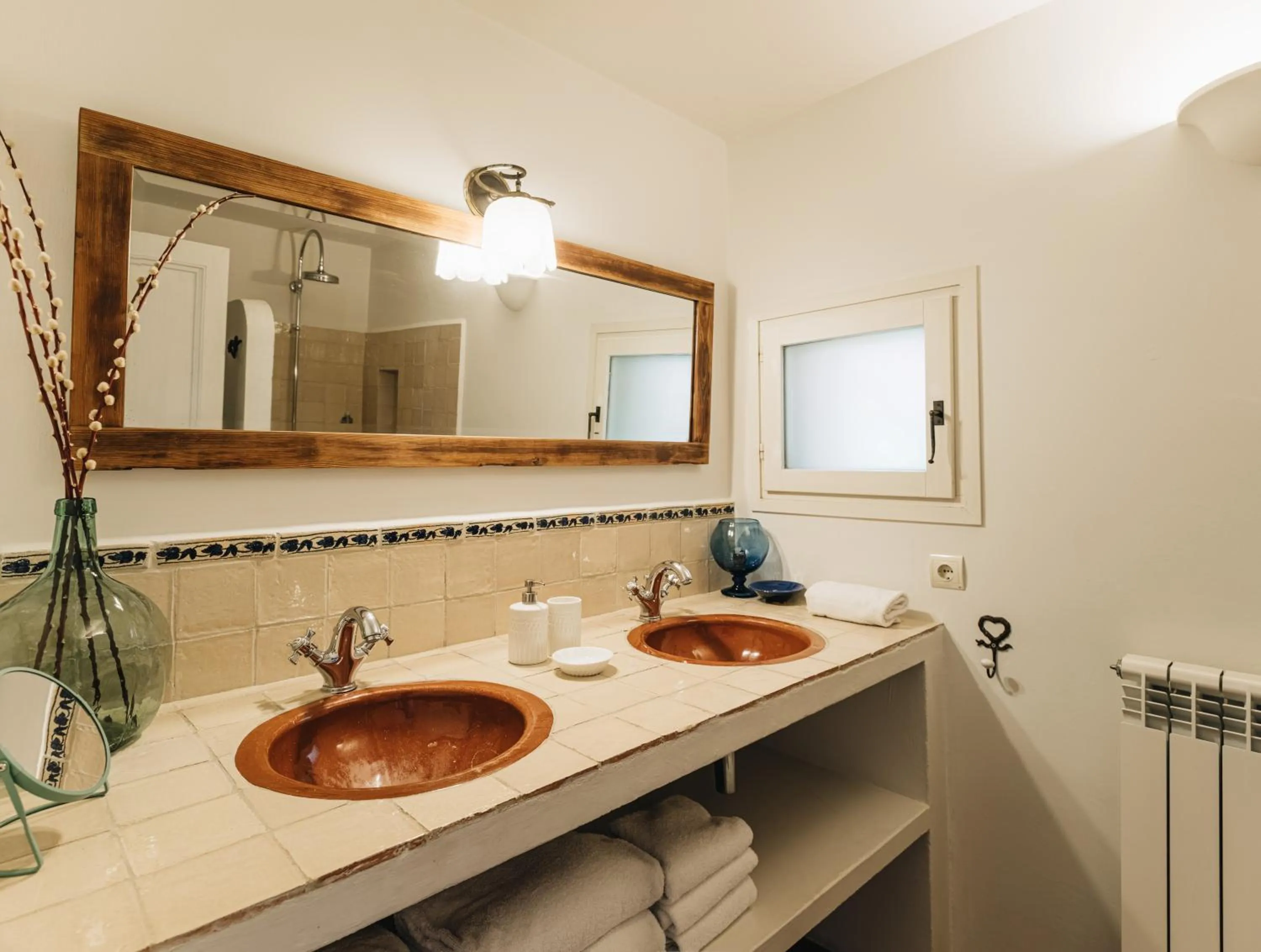 Bathroom in Can Bassa