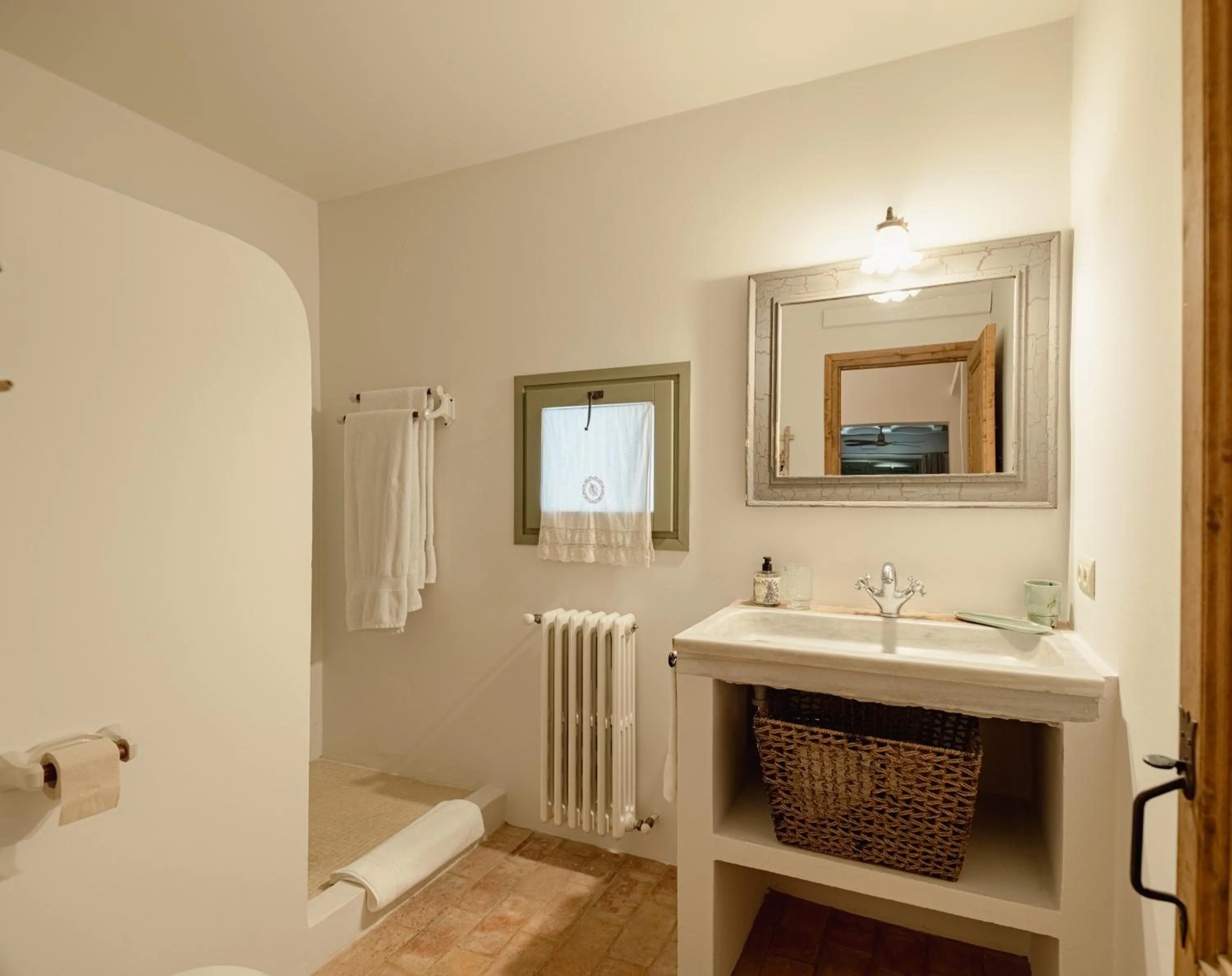 Bathroom in Can Bassa