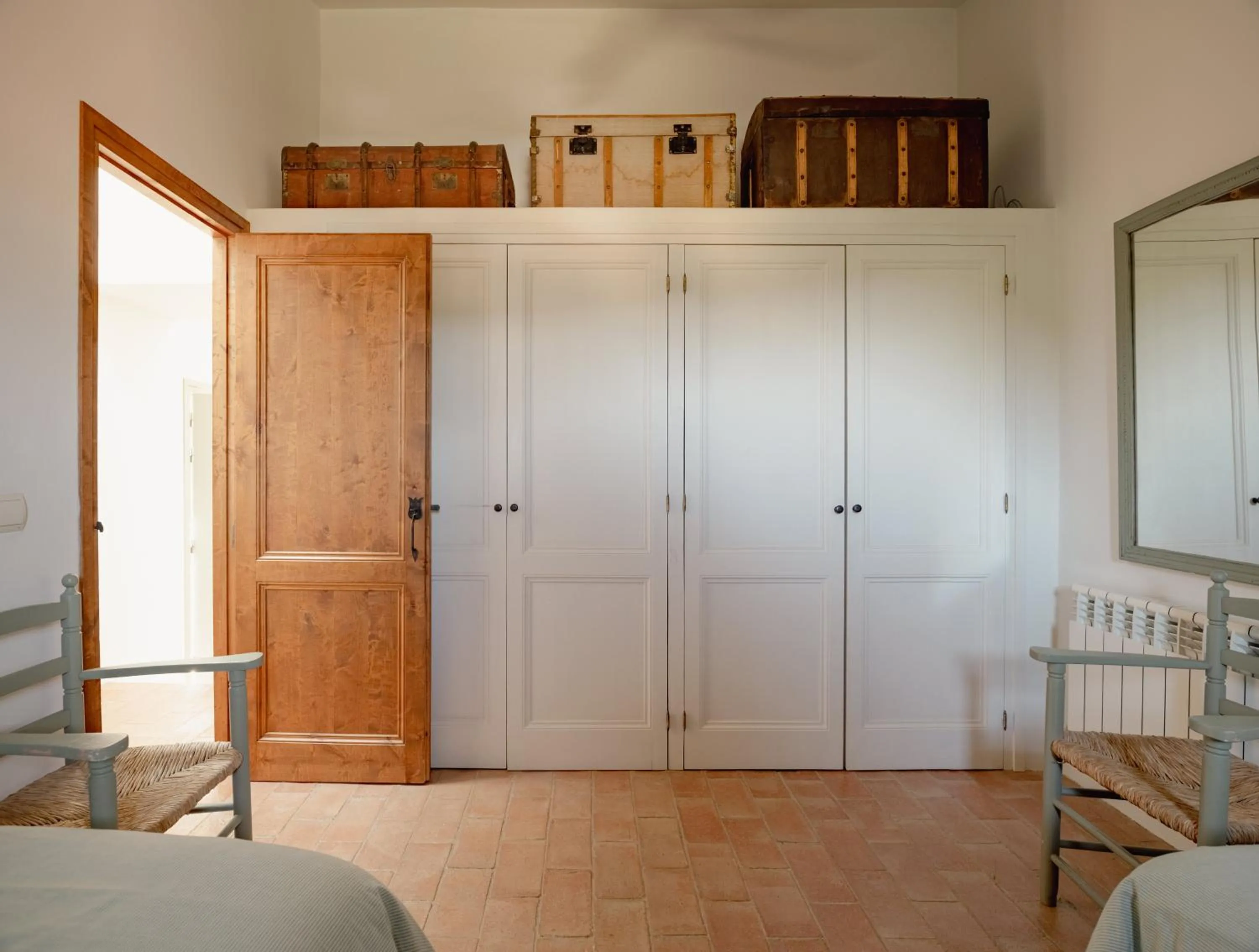 Photo of the whole room, Bed in Can Bassa