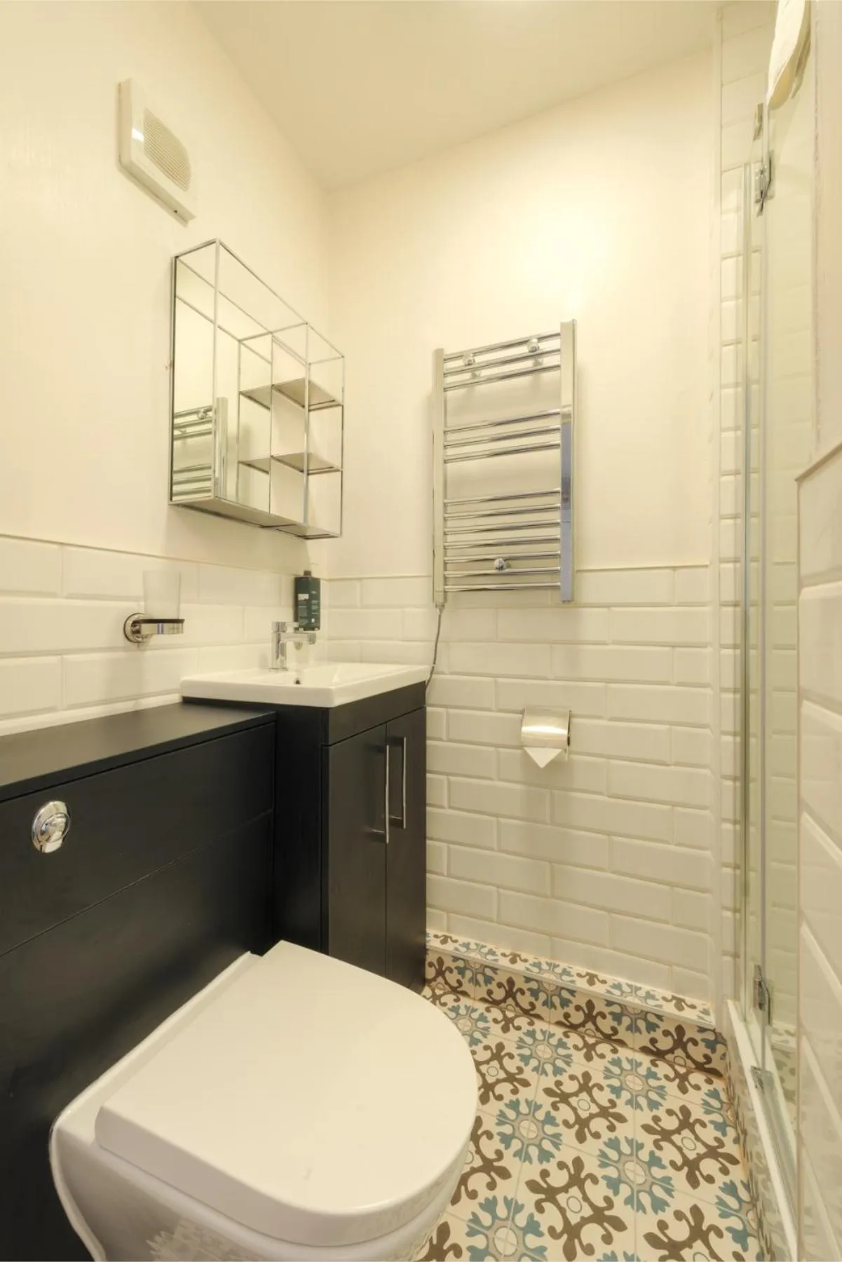 Bed in Florence Suite Boutique Hotel and Restaurant