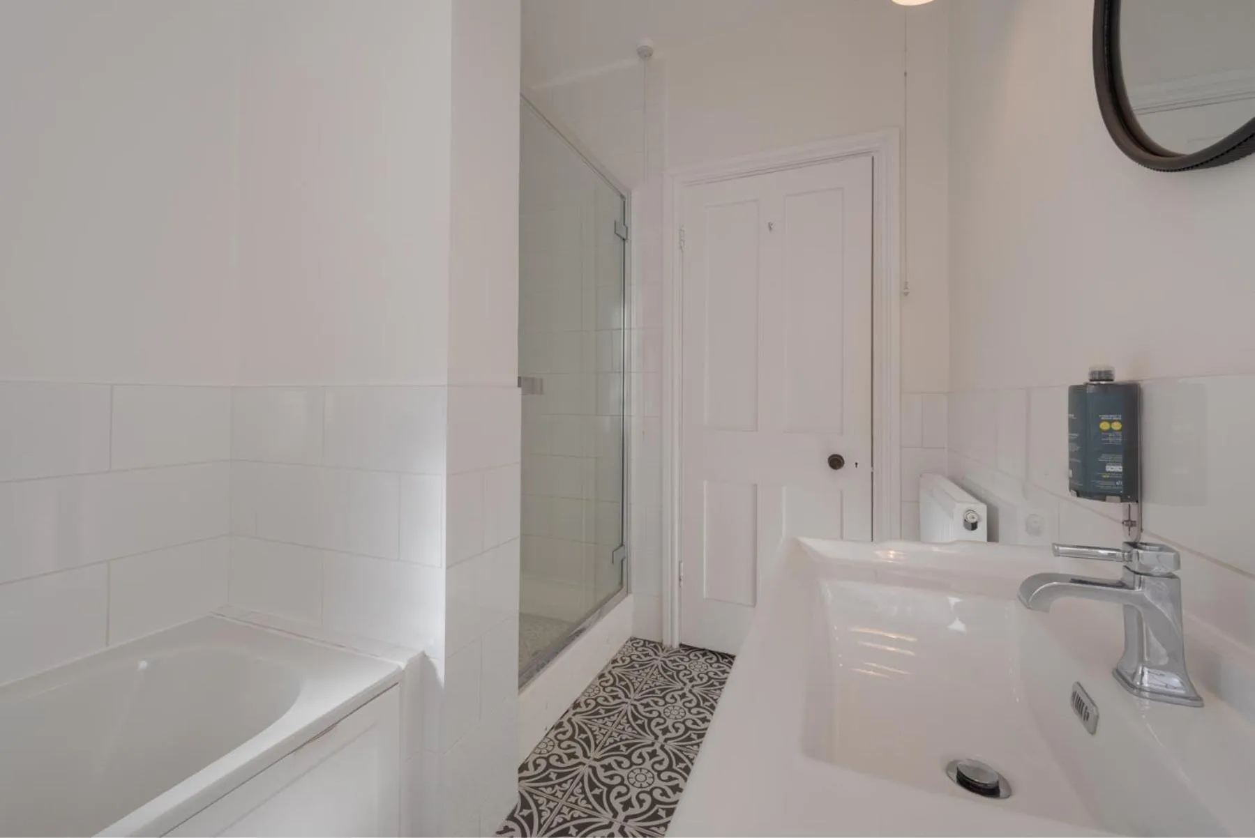 Toilet in Florence Suite Boutique Hotel and Restaurant