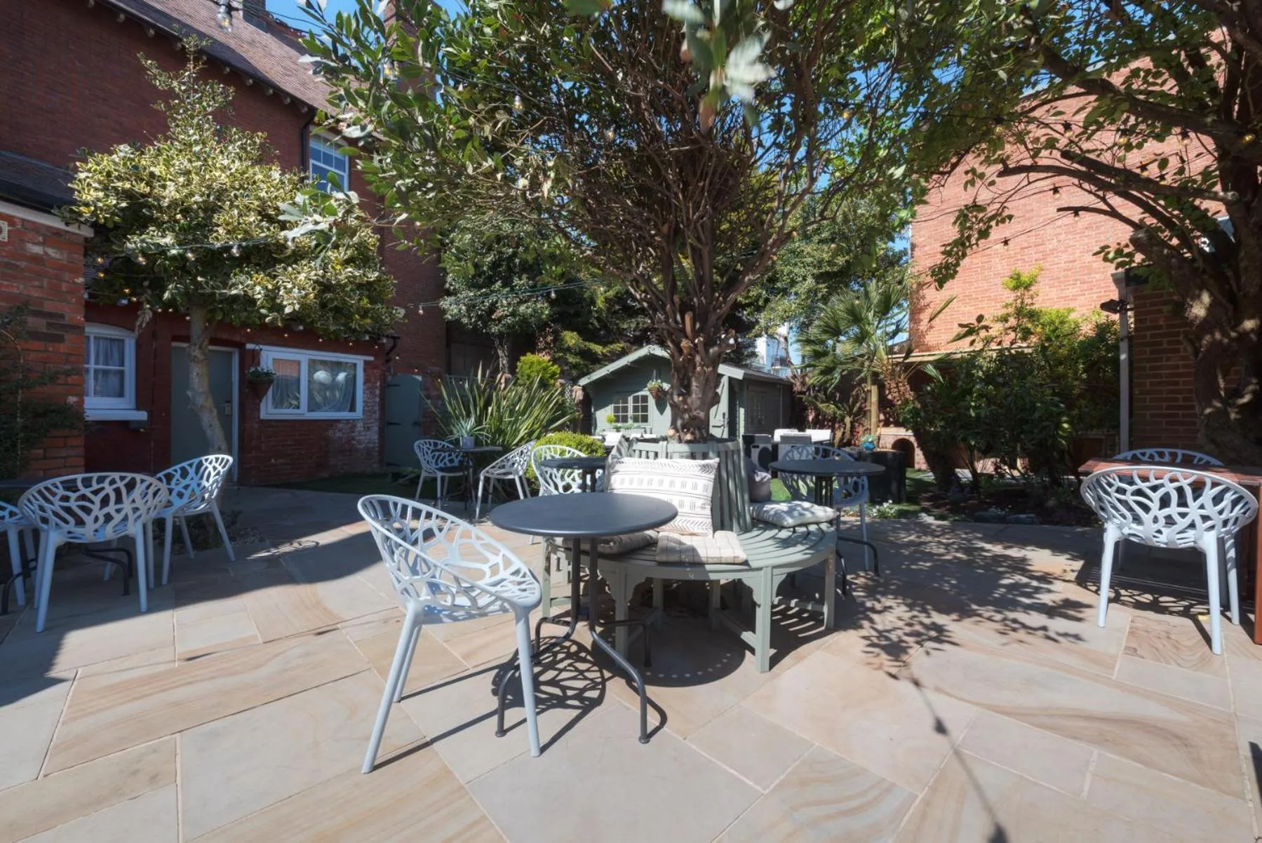 Patio in Florence Suite Boutique Hotel and Restaurant