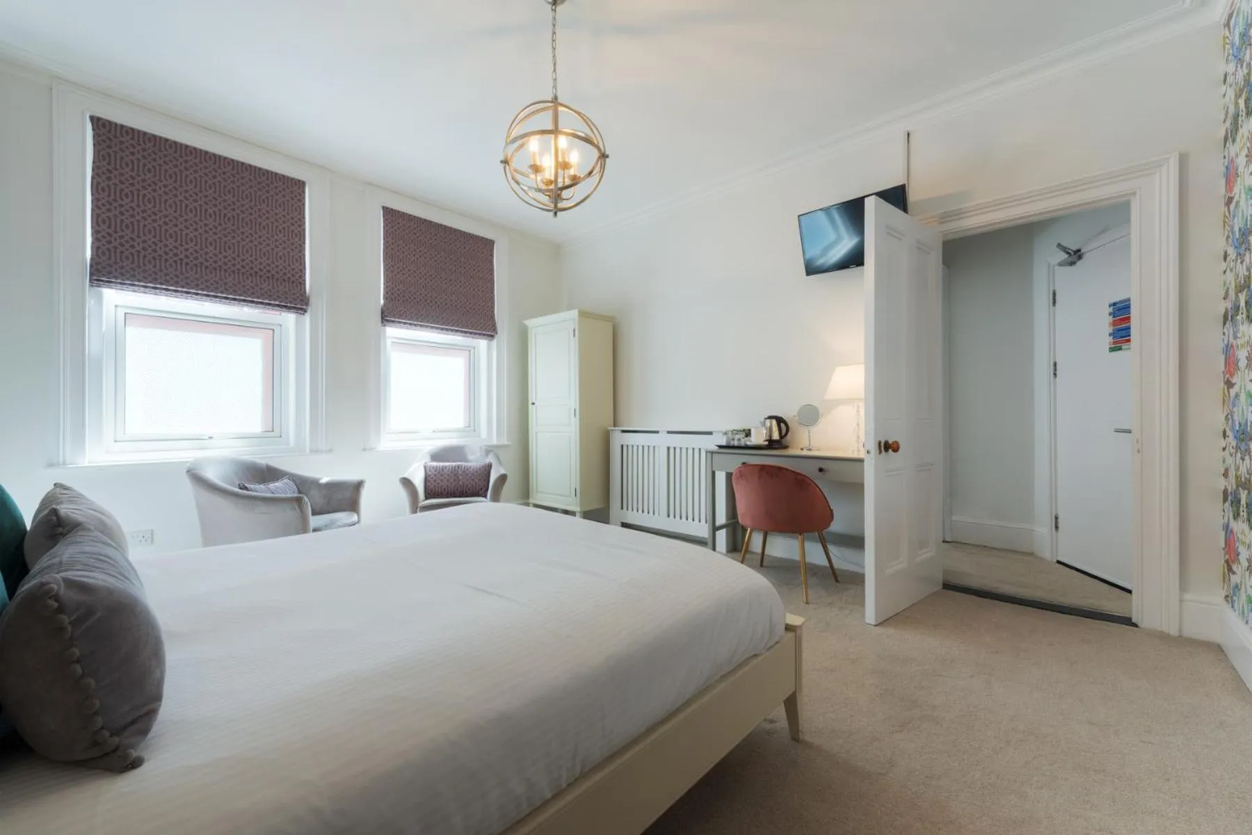 Bedroom, Bed in Florence Suite Boutique Hotel and Restaurant