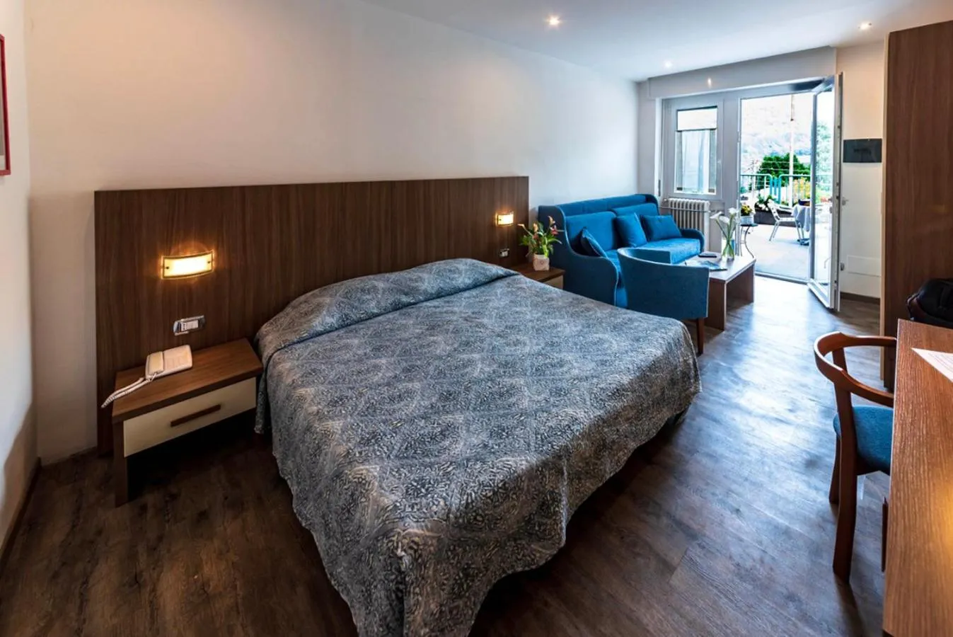 Bed in Hotel National