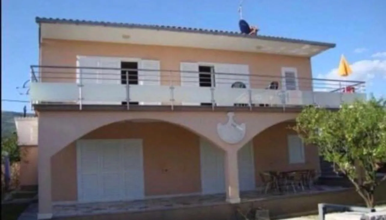 Property building in Zimmer Room Trogir Kastela Split