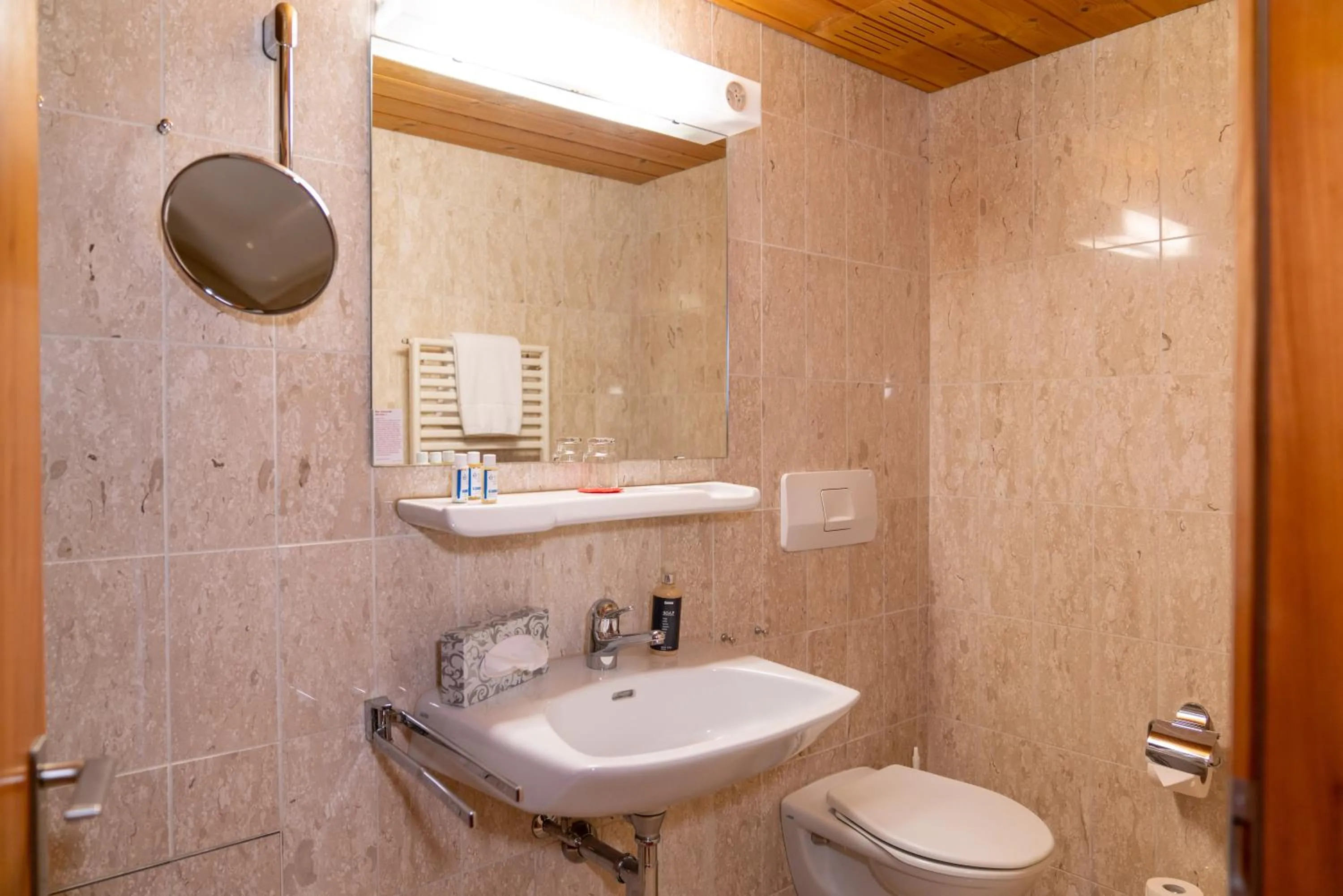 Bathroom in Hotel Stump's Alpenrose