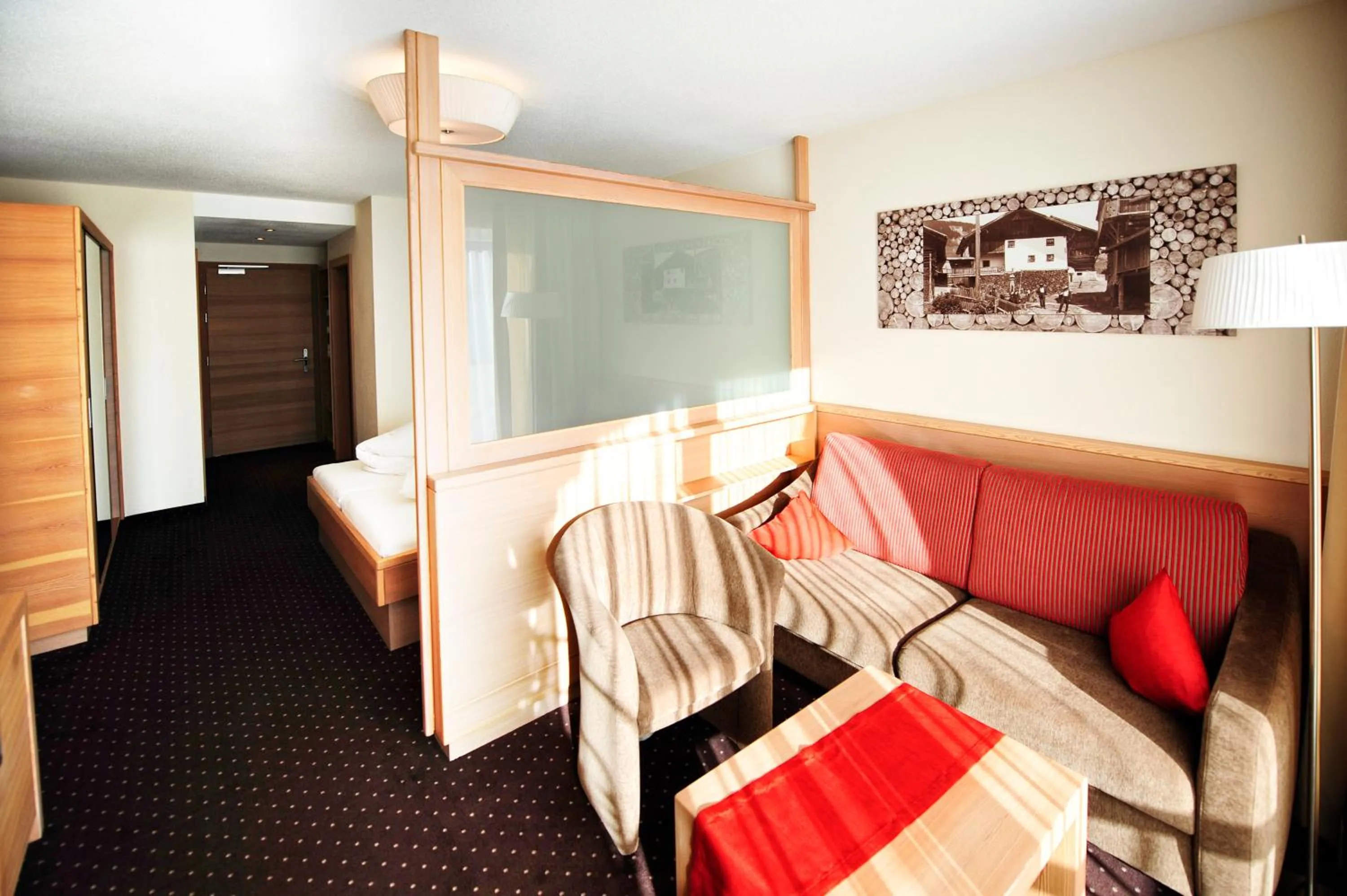 Photo of the whole room, Bed in Hotel Röck Garni
