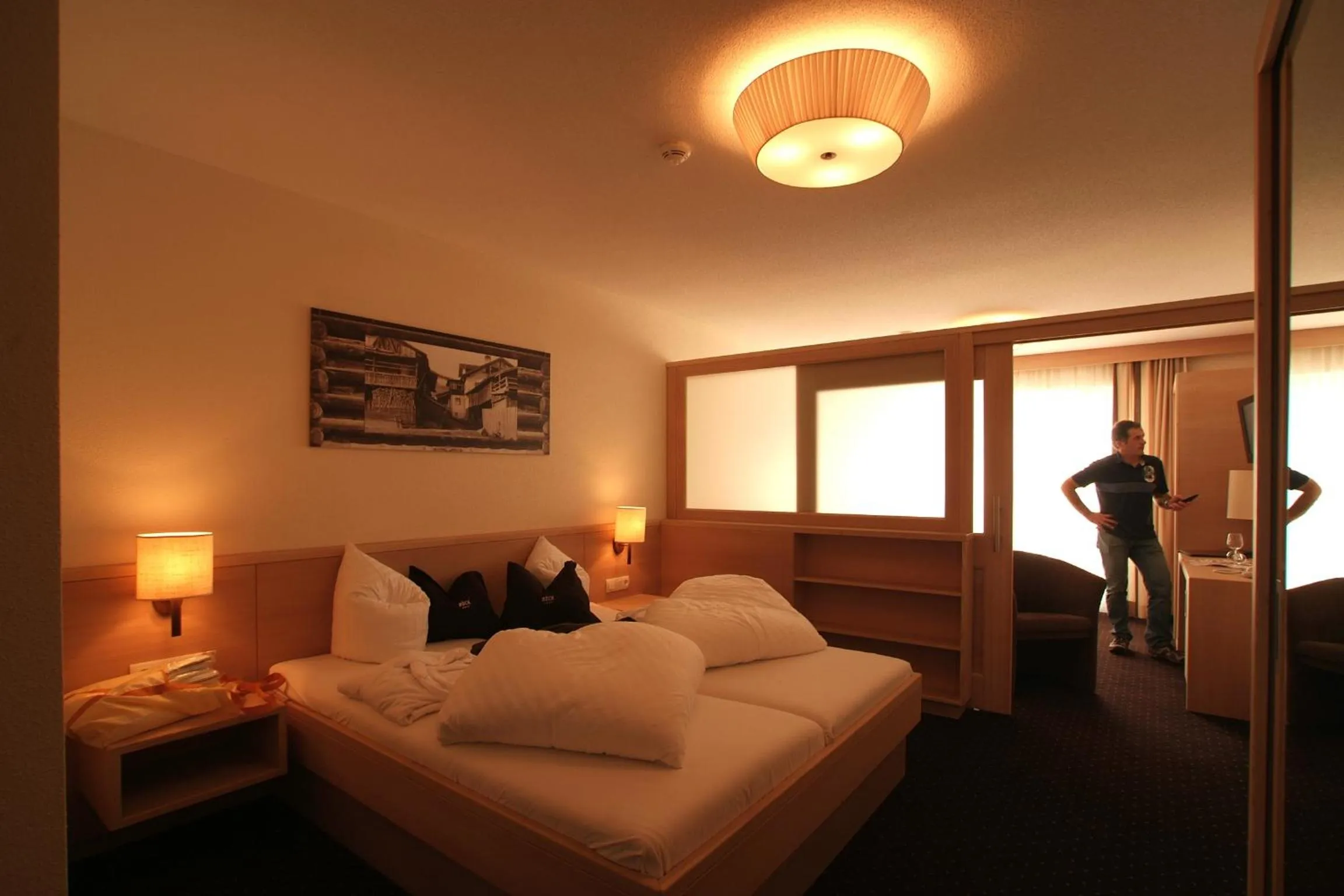 Photo of the whole room, Bed in Hotel Röck Garni