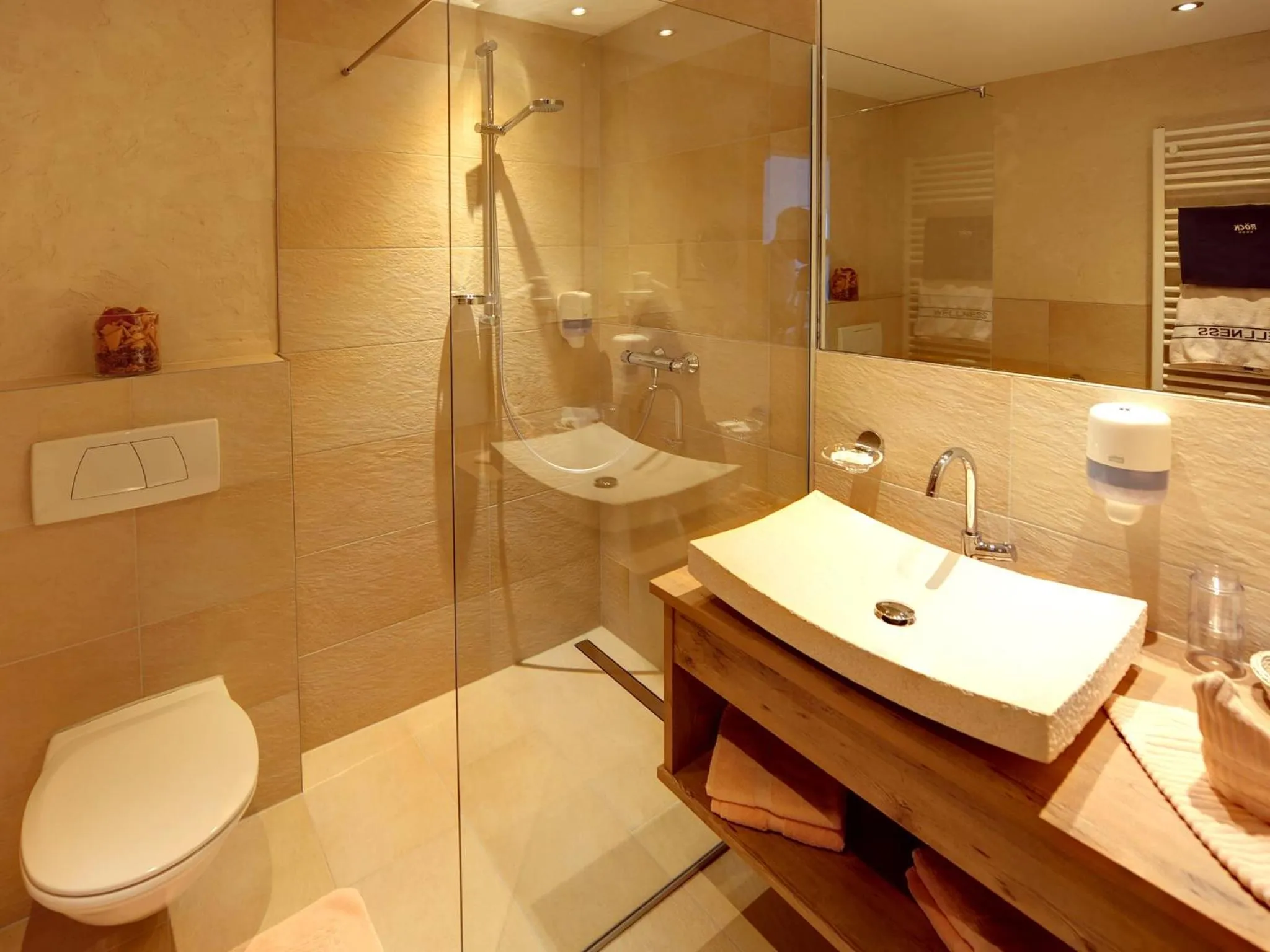 Bathroom in Hotel Röck Garni