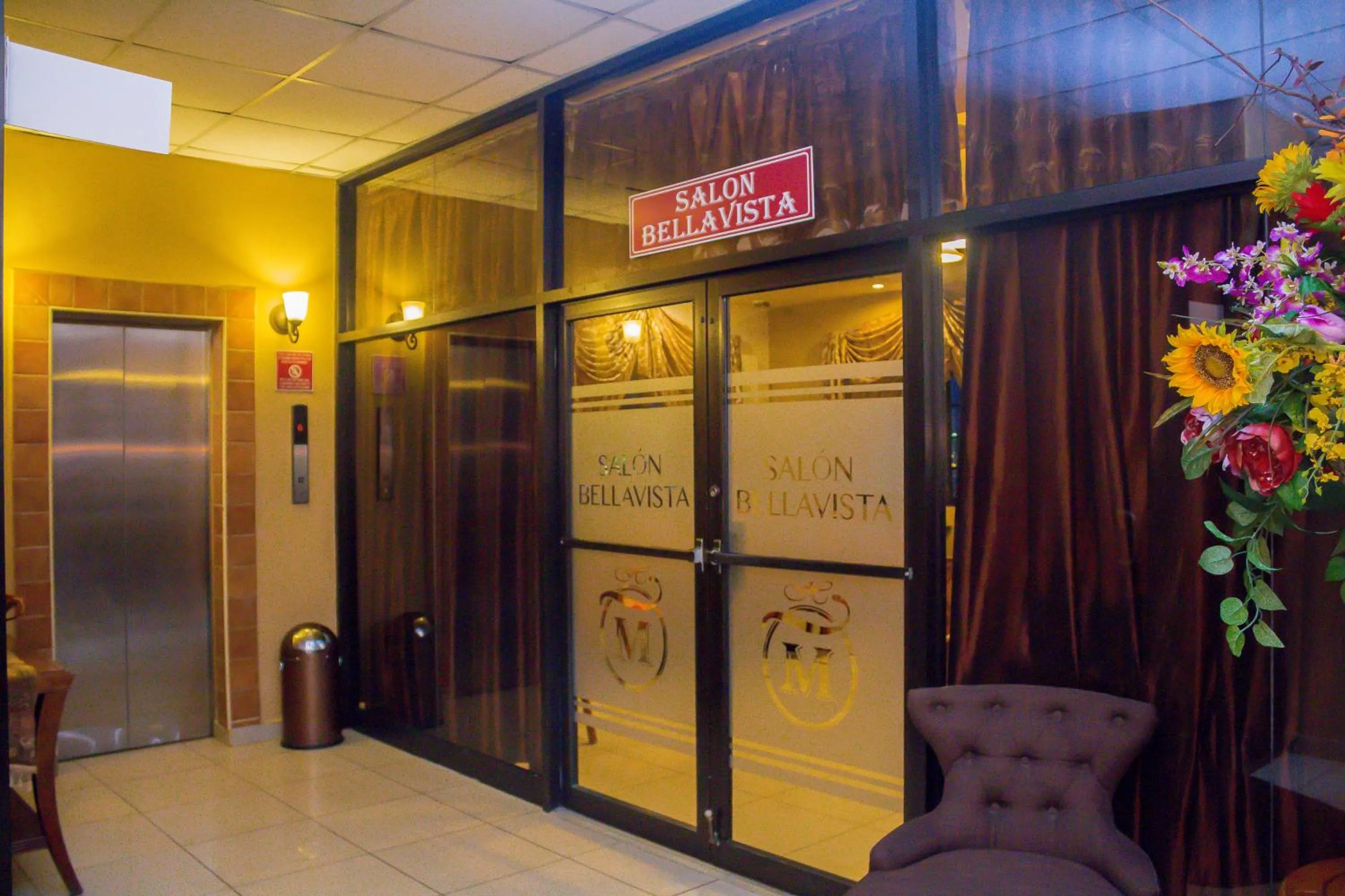 Facade/entrance in Hotel Monteolivos