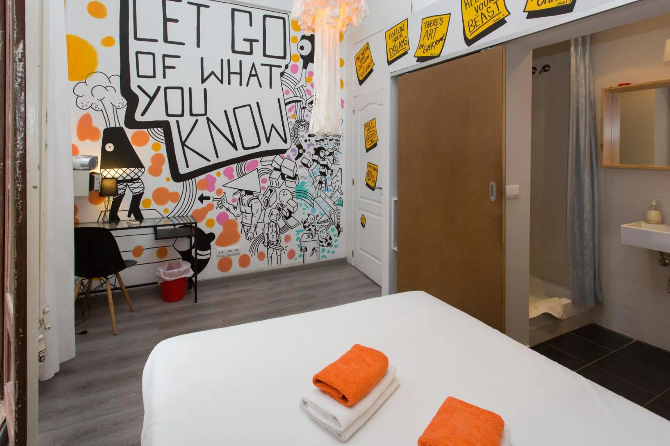 Photo of the whole room, Bed in ZOOROOMS Boutique Guesthouse