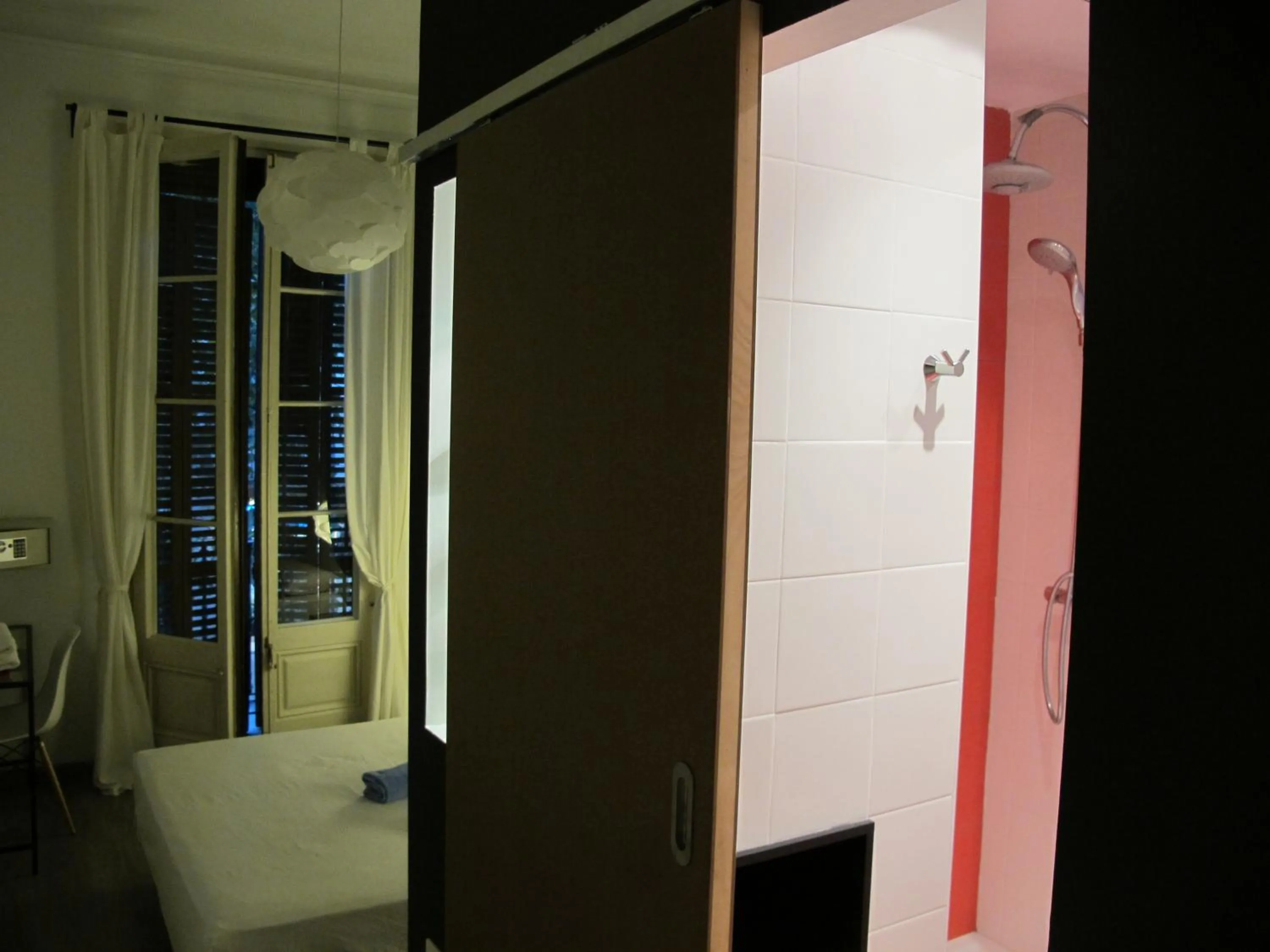 Night in ZOOROOMS Boutique Guesthouse