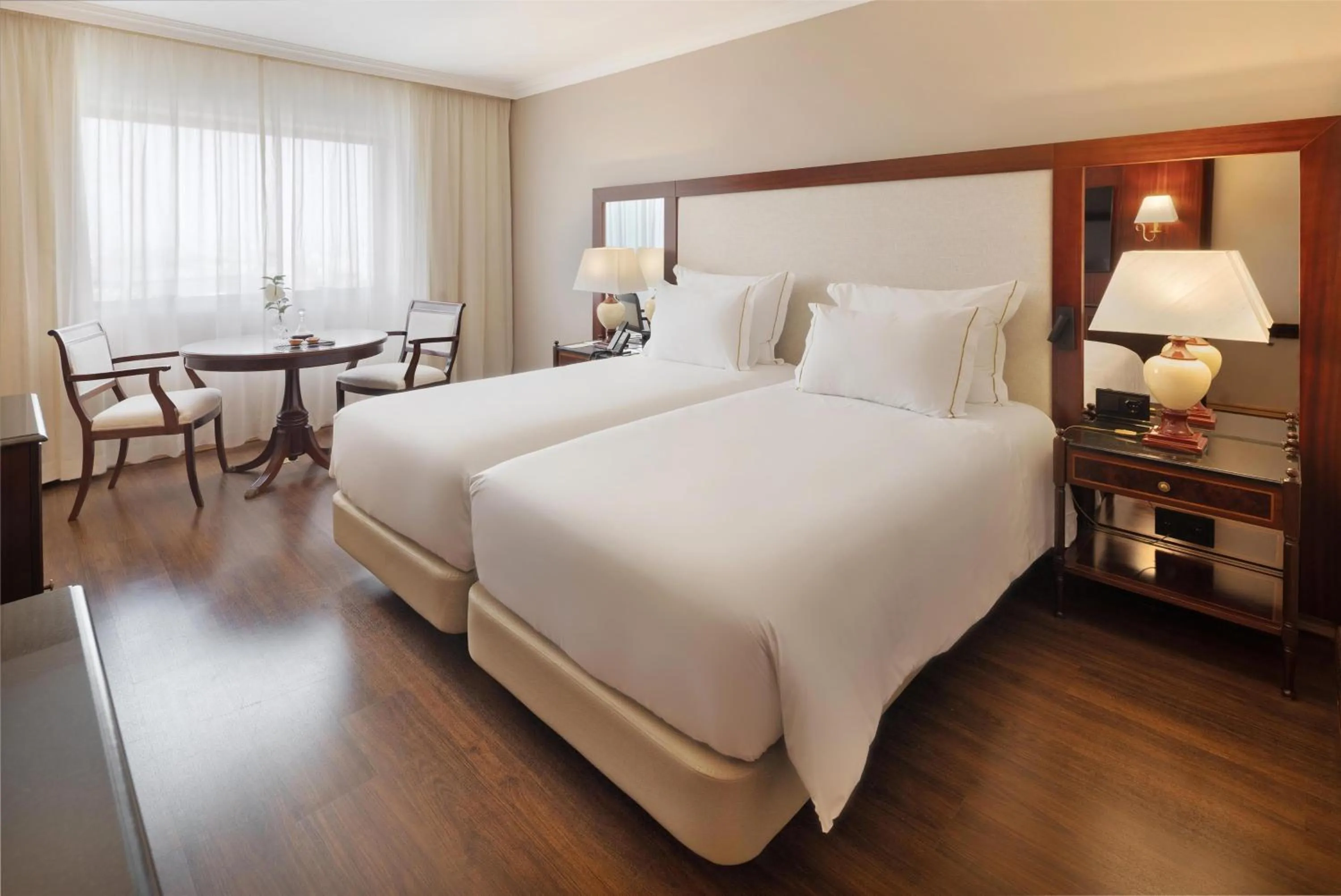 Bedroom, Bed in Dom Pedro Lisboa Hotel, a member of Radisson Individuals