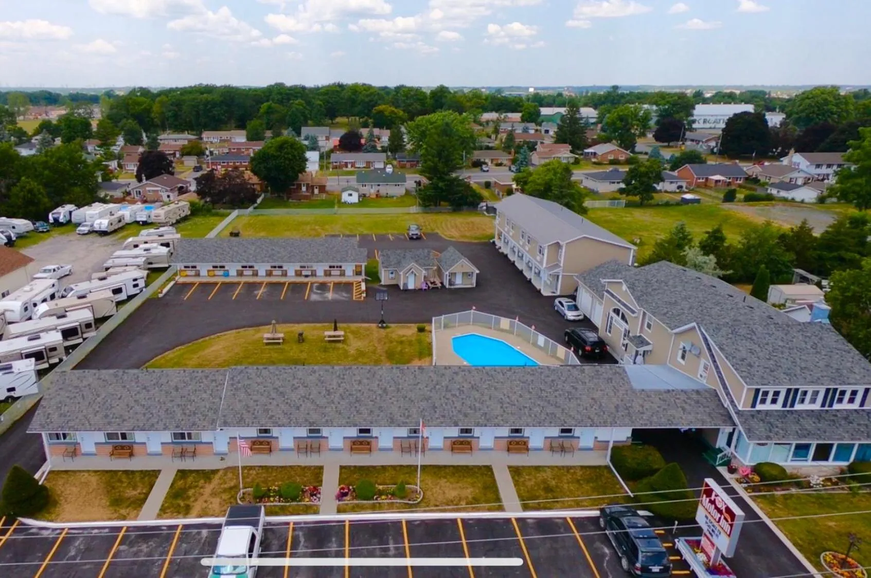 Bird's eye view in Fox Motor Inn