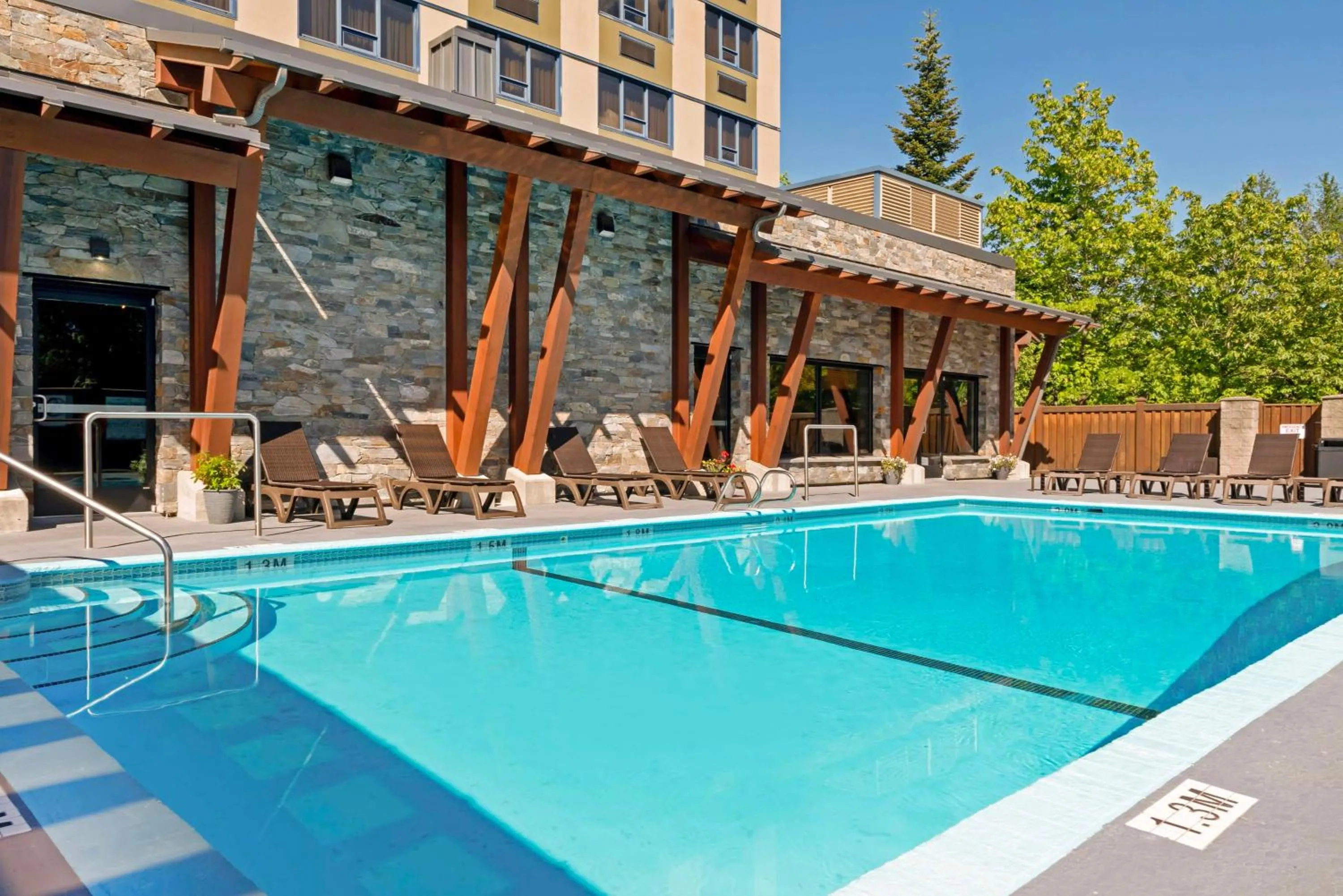 Pool view in Best Western Plus Barclay Hotel