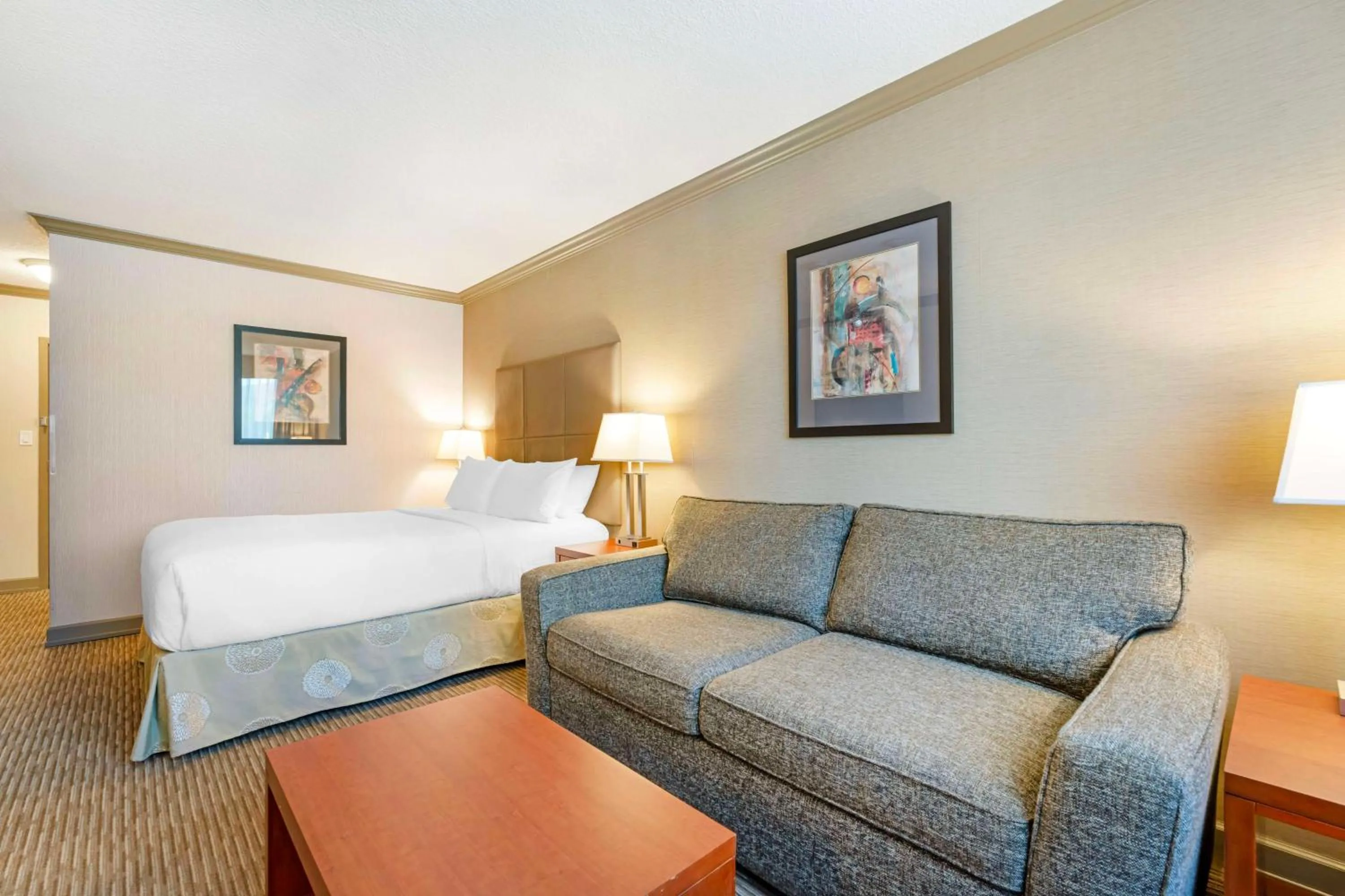 Bedroom, Bed in Best Western Plus Barclay Hotel