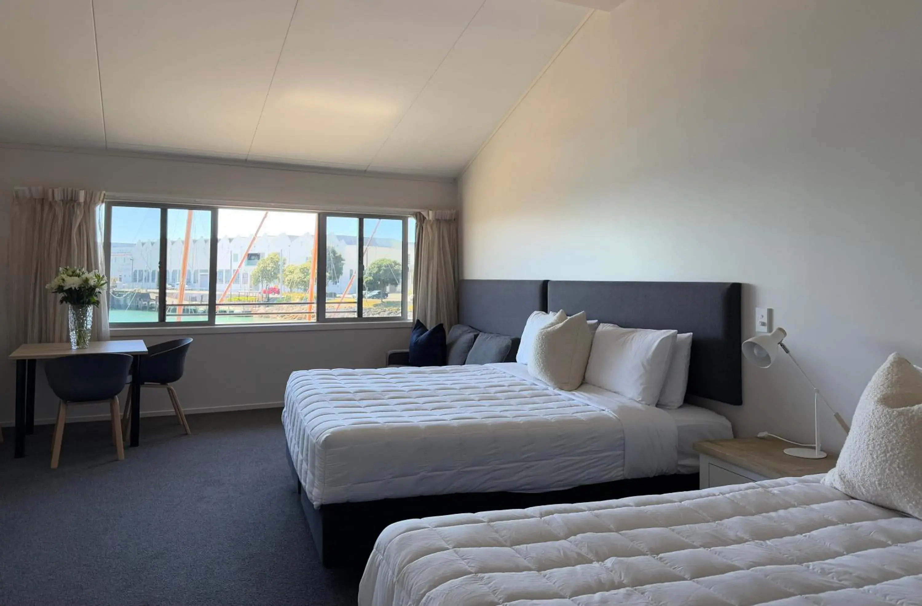 Twin Room with View in Bluewater Hotel Twin Room with View in Bluewater Hotel