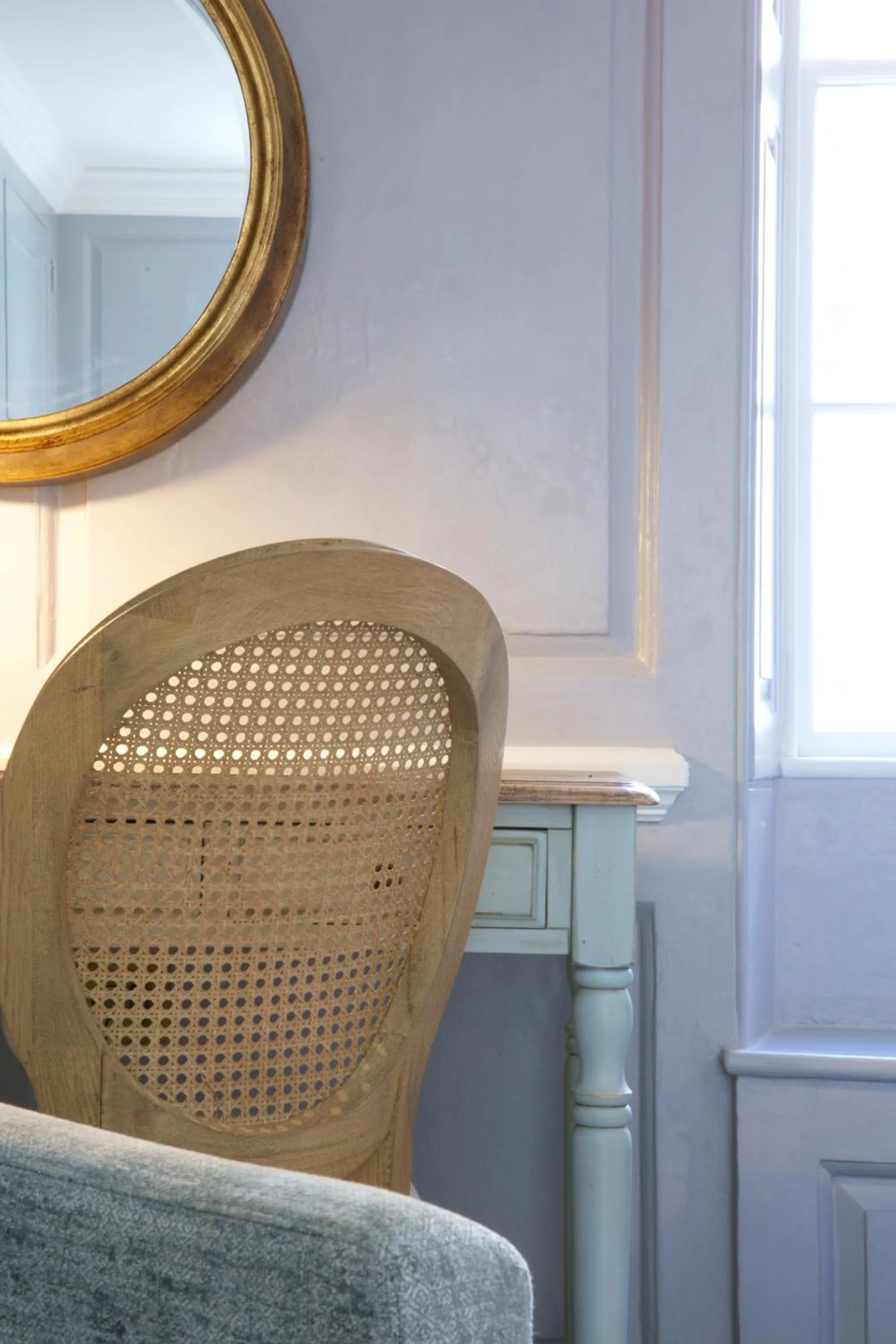 Decorative detail in Eight