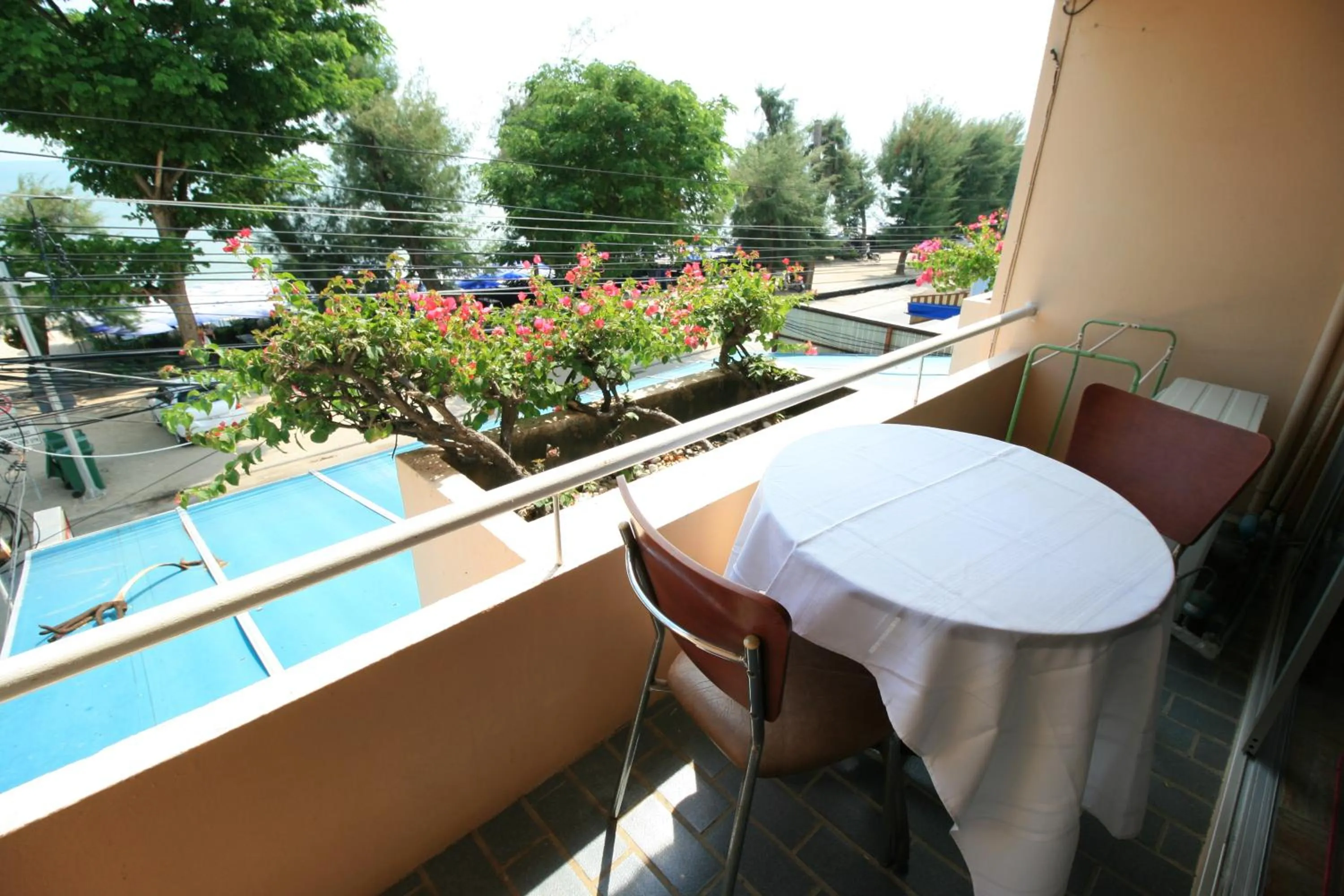 Day in Beachfront Hotel Cha Am