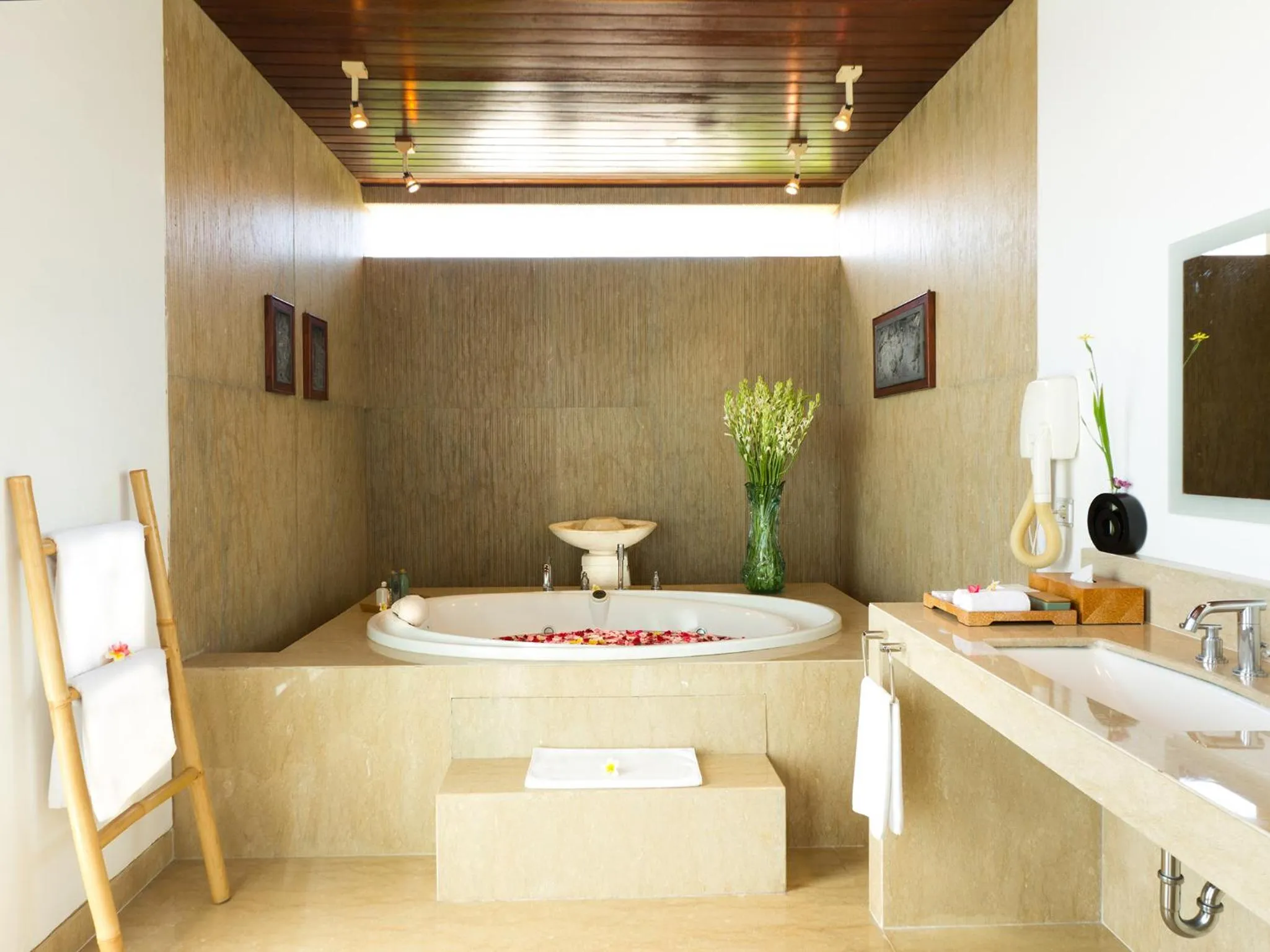 Bathroom in Sanur Residence