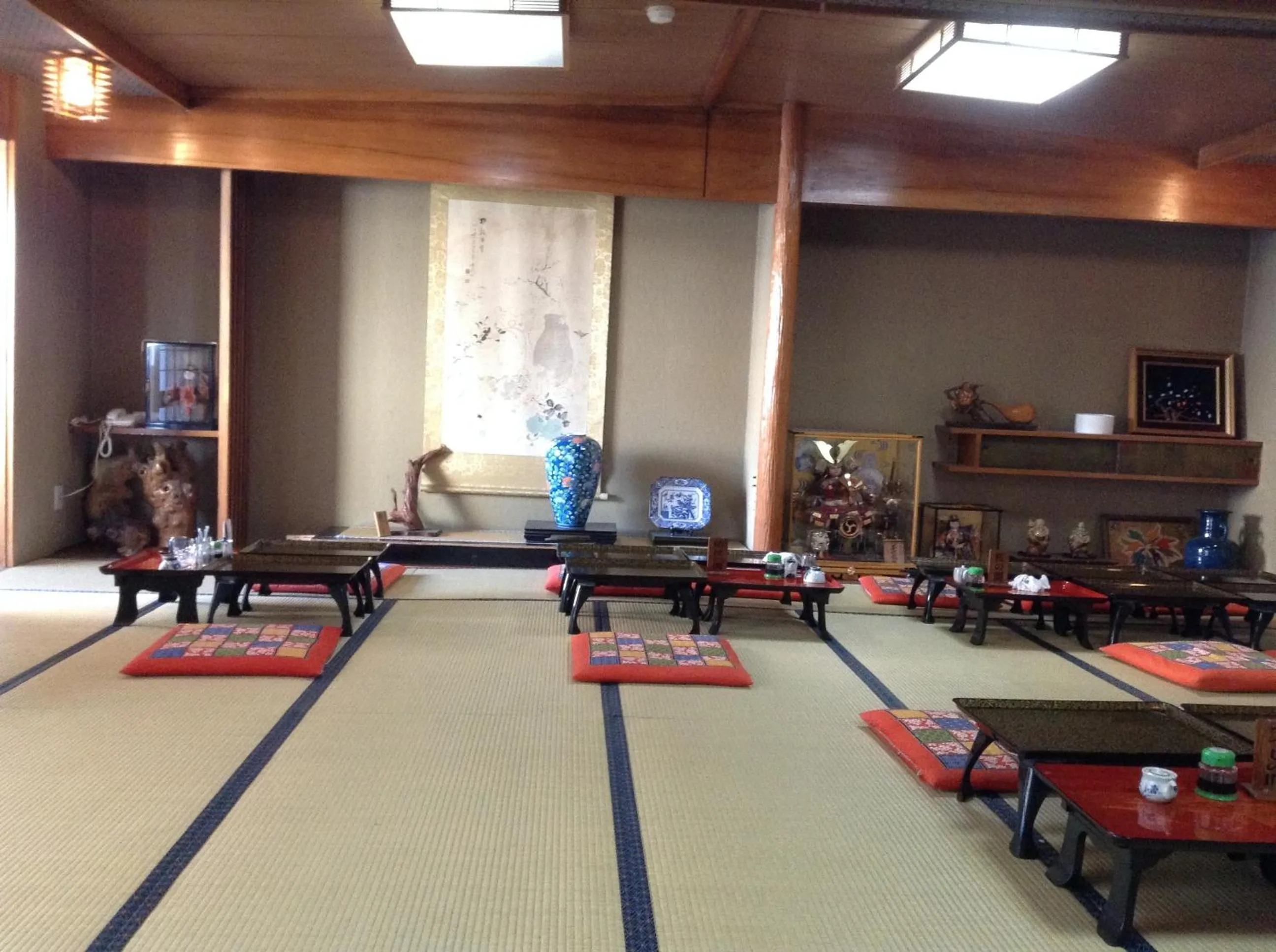 Restaurant/places to eat in Chitosekan