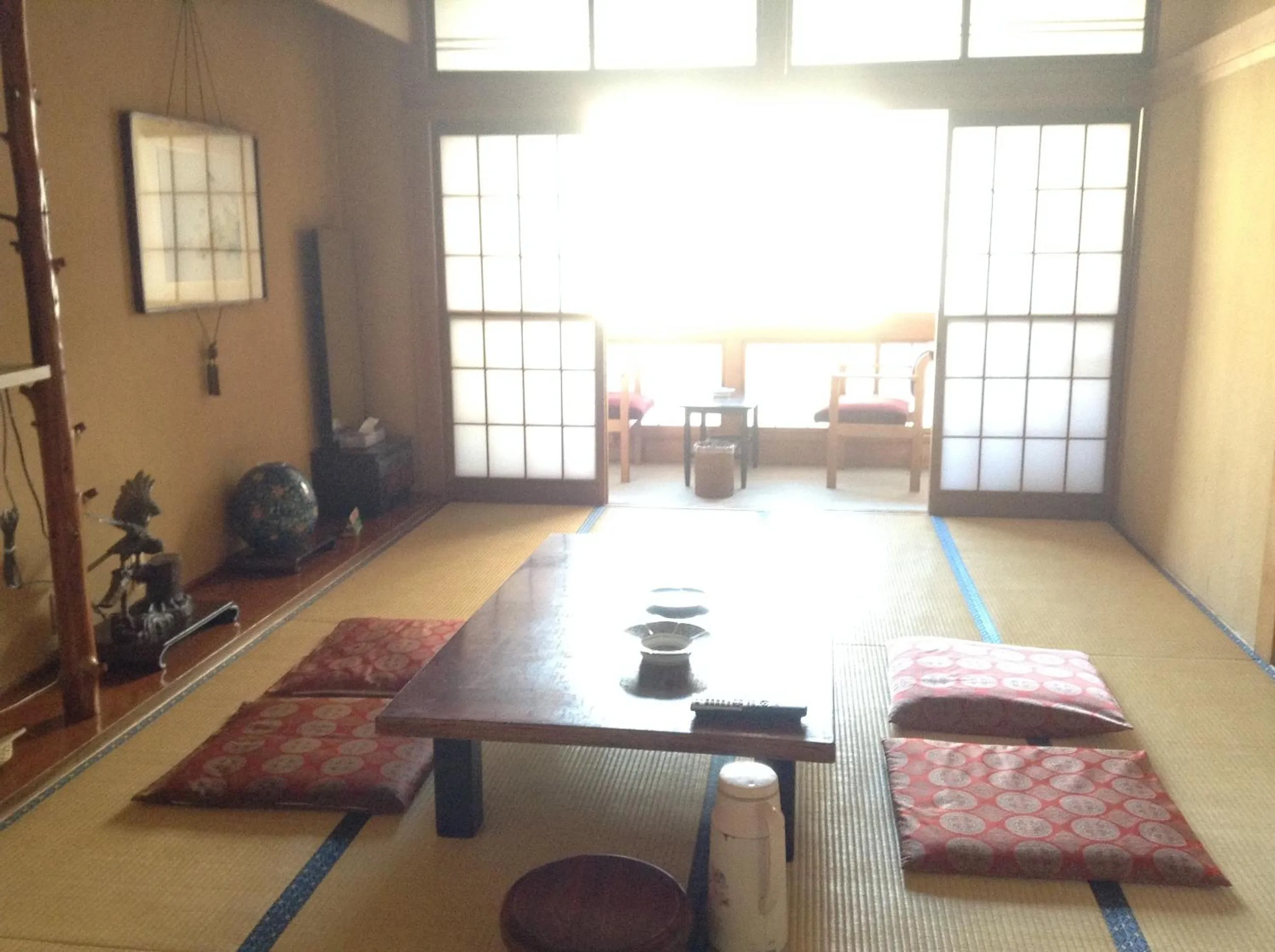 Photo of the whole room in Chitosekan