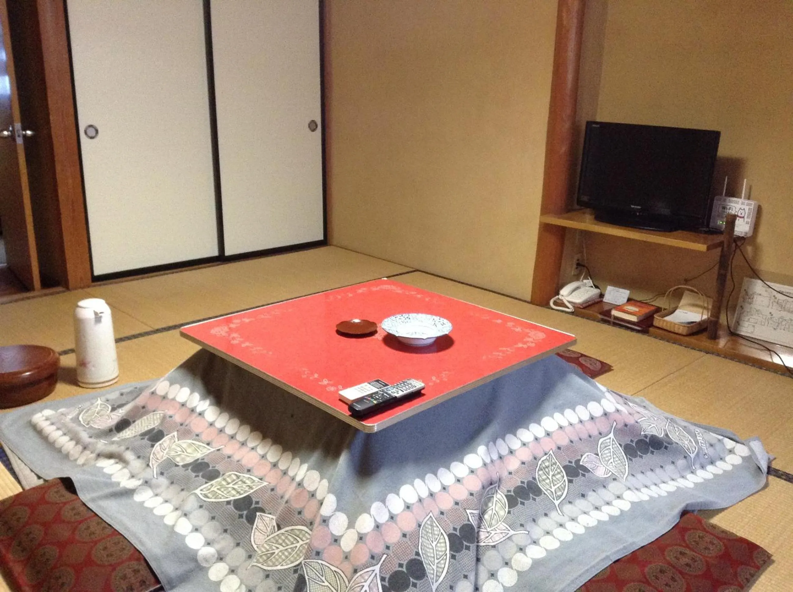 TV and multimedia in Chitosekan