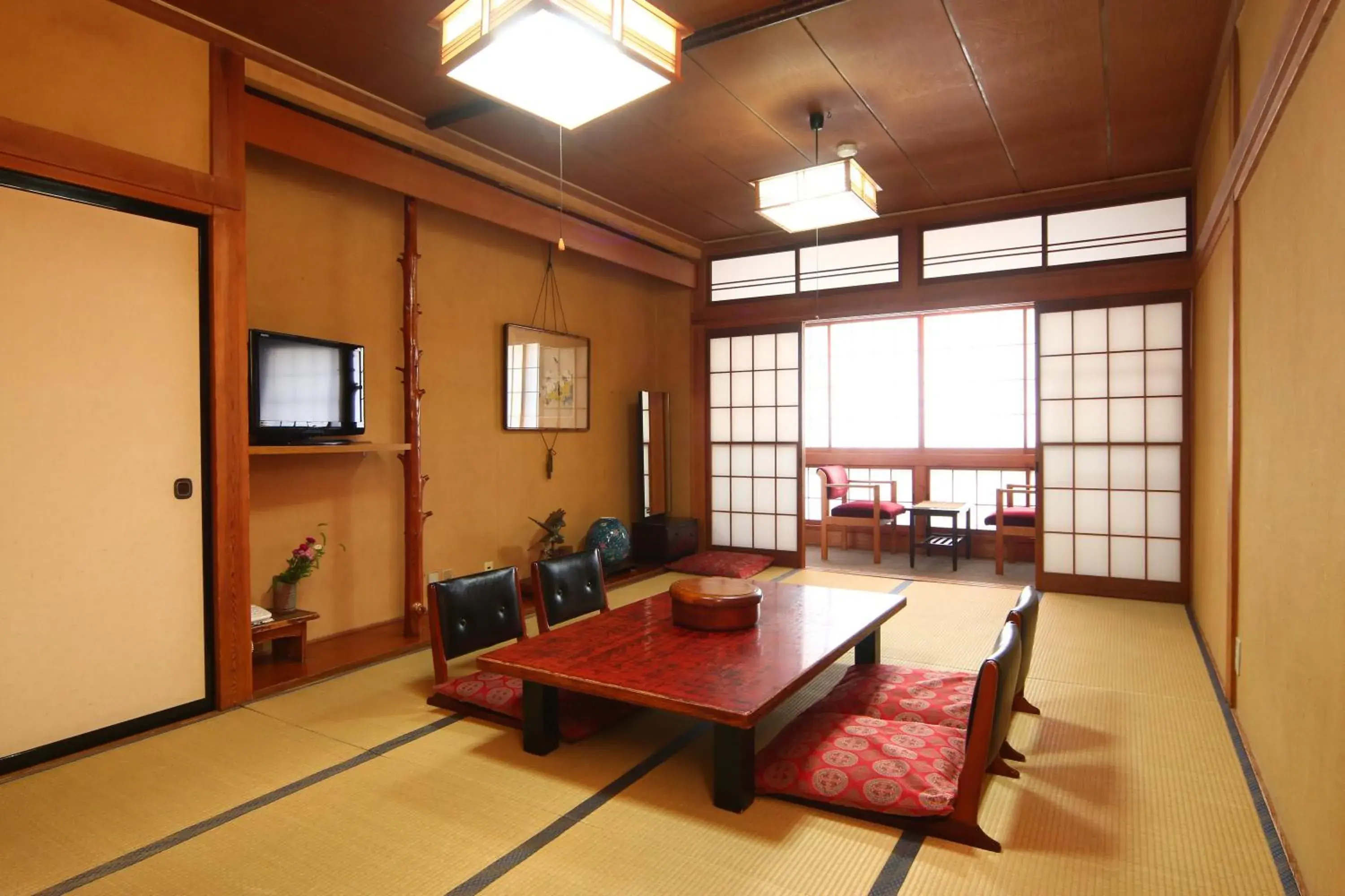 Japanese-Style Quadruple Room with Private Bathroom - single occupancy in Chitosekan Japanese-Style Quadruple Room with Private Bathroom - single occupancy in Chitosekan