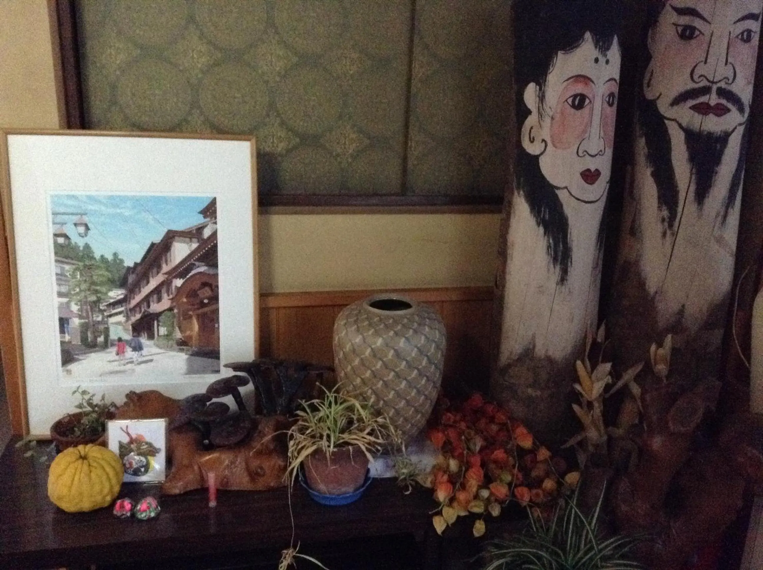 Decorative detail in Chitosekan