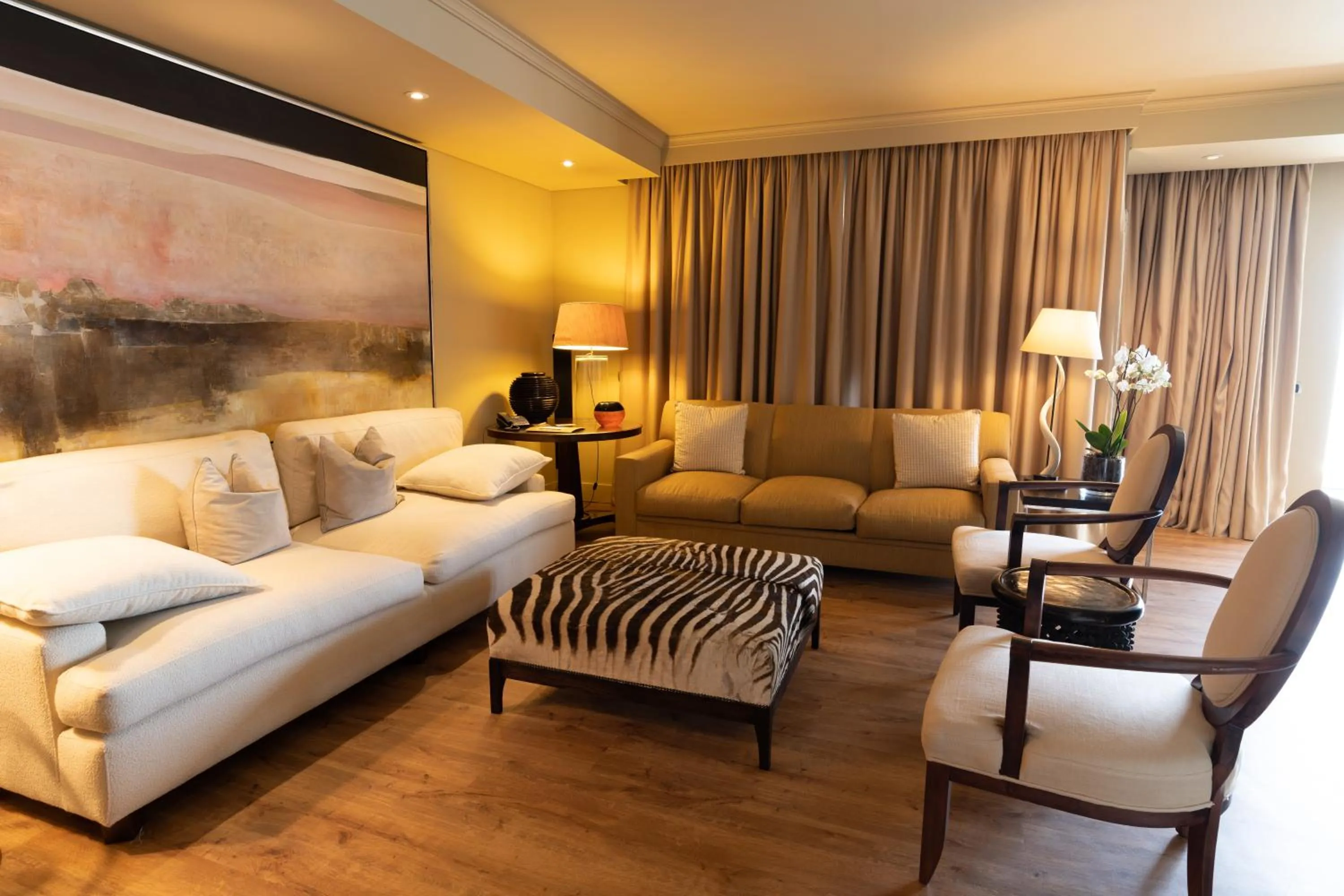 Living room in Royal Savoy - Ocean Resort - Savoy Signature
