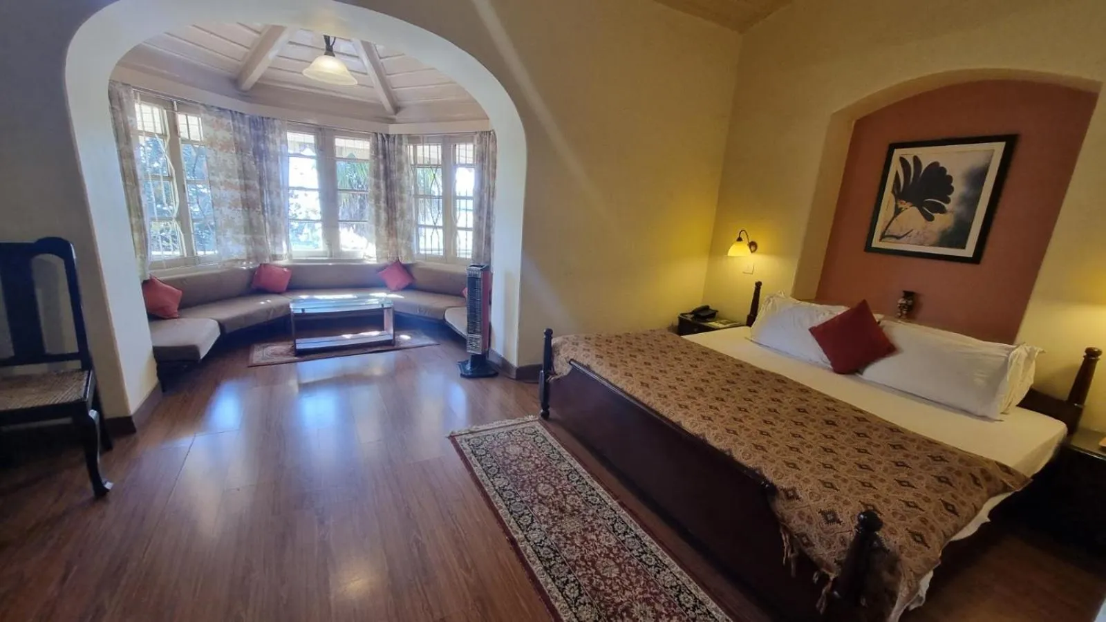 Bed in Hotel Padmini NIvas