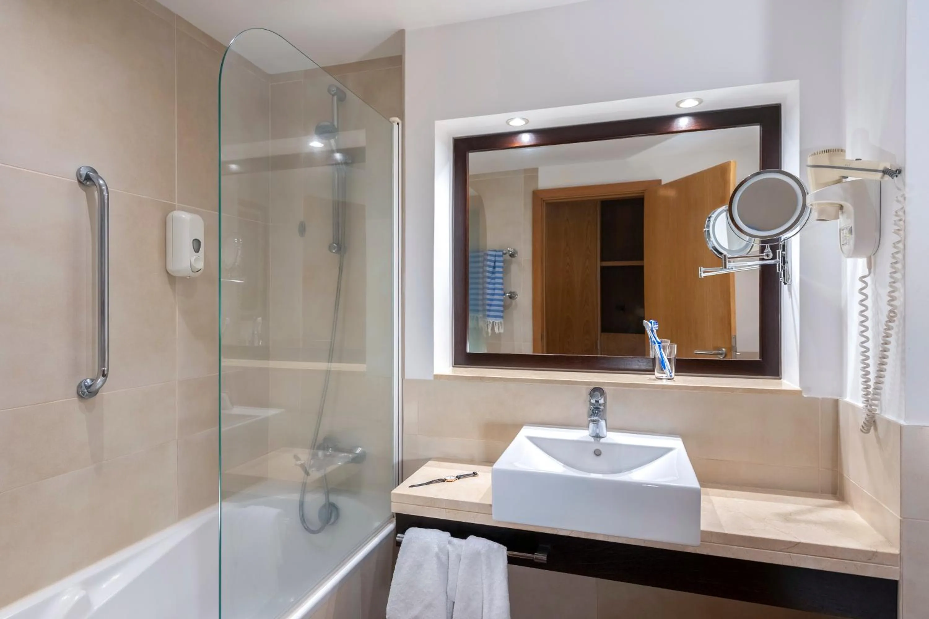 Bedroom in TUI Blue Gardens - Adults-only - Savoy Signature