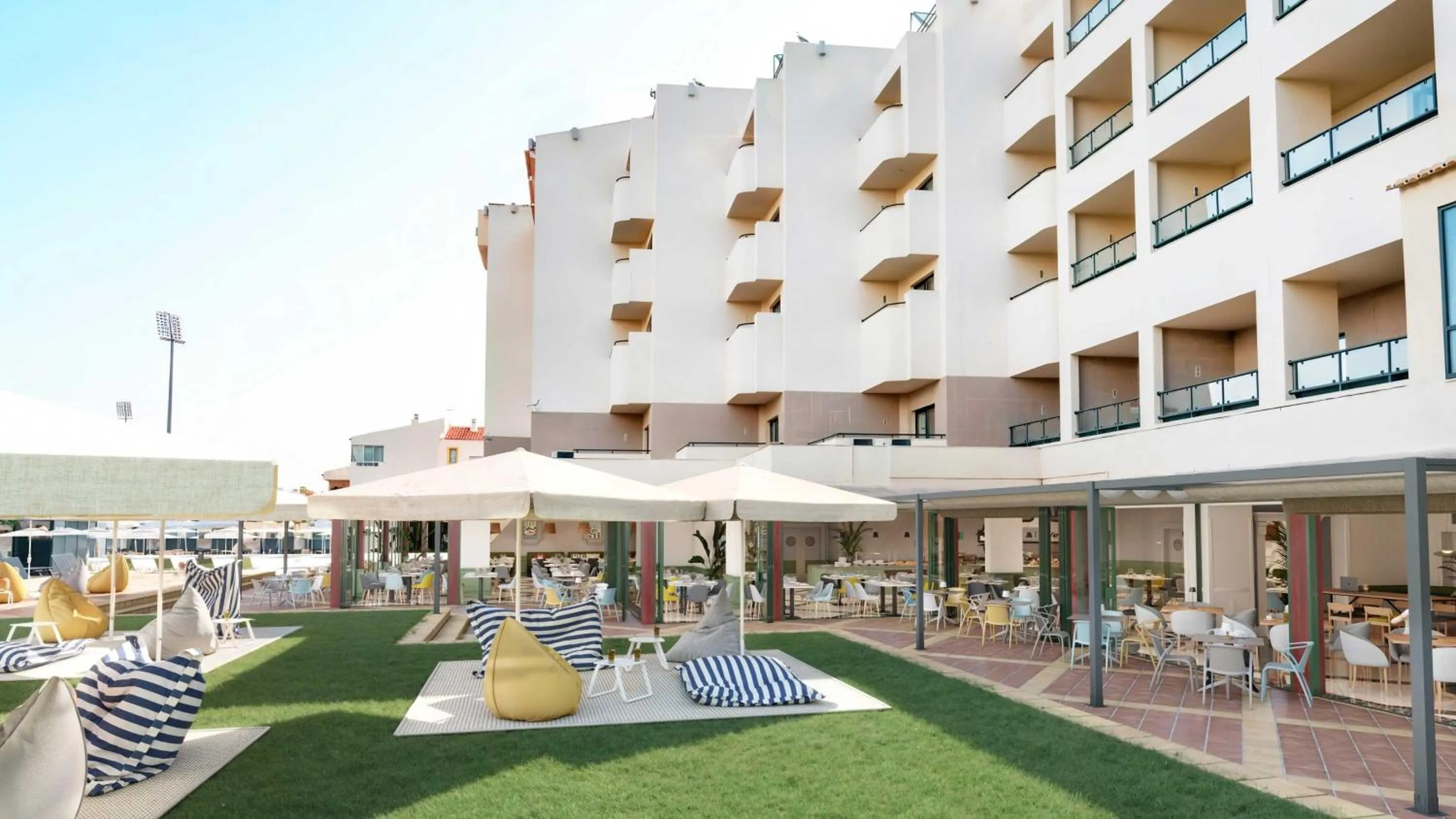 Swimming pool in Real Bellavista Hotel & Spa