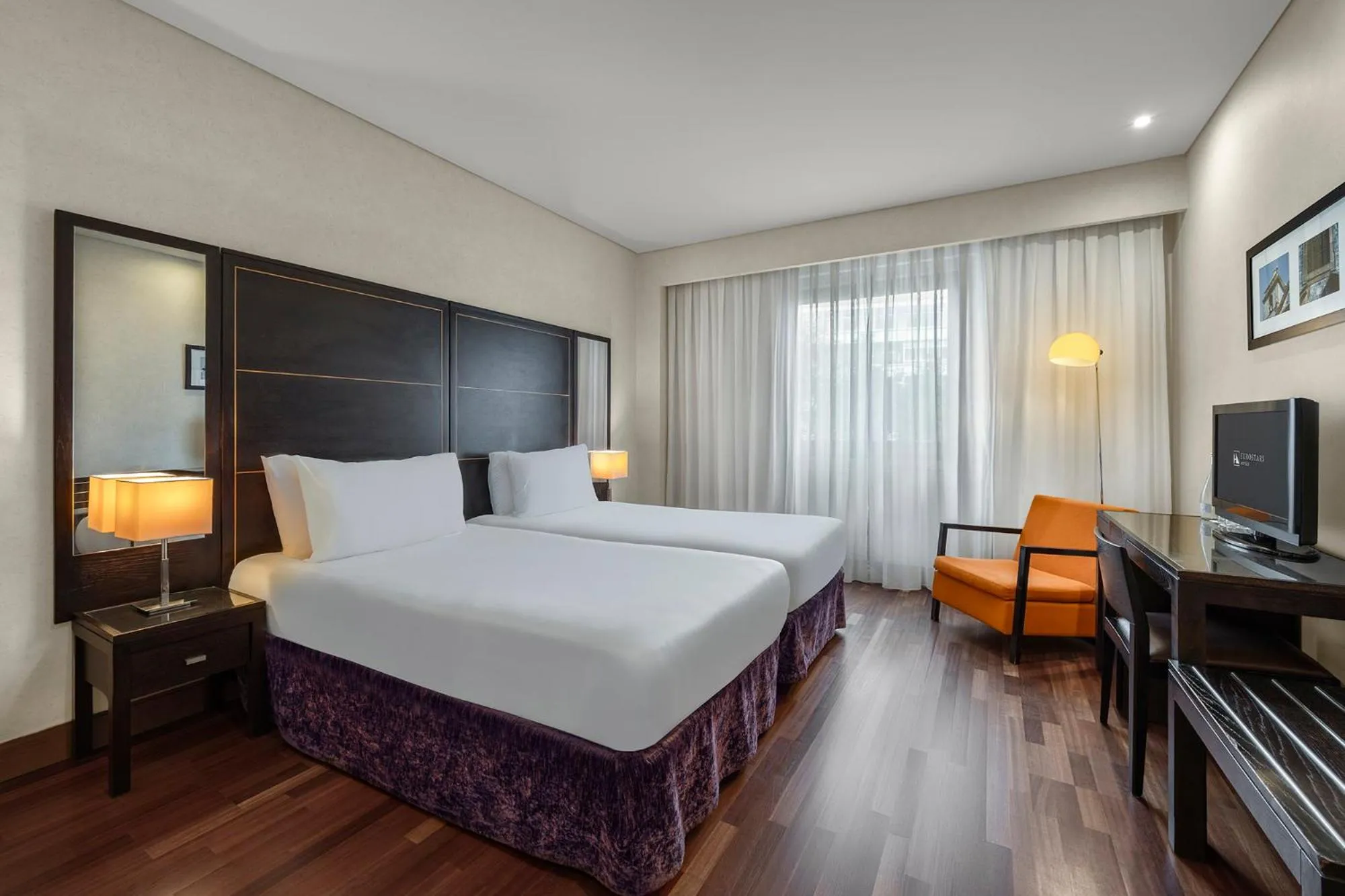 Bed in Eurostars das Artes