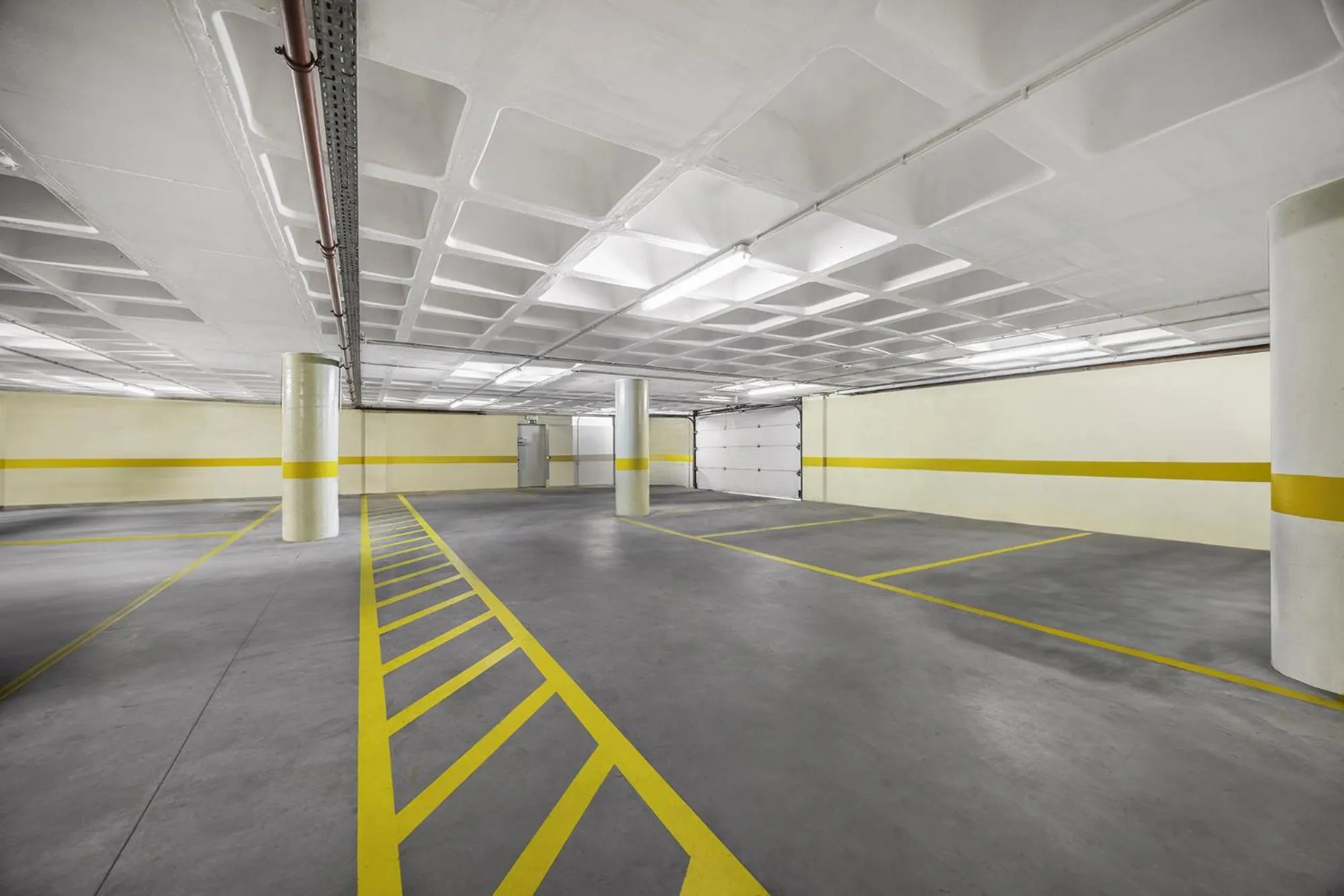 Parking in Eurostars das Artes