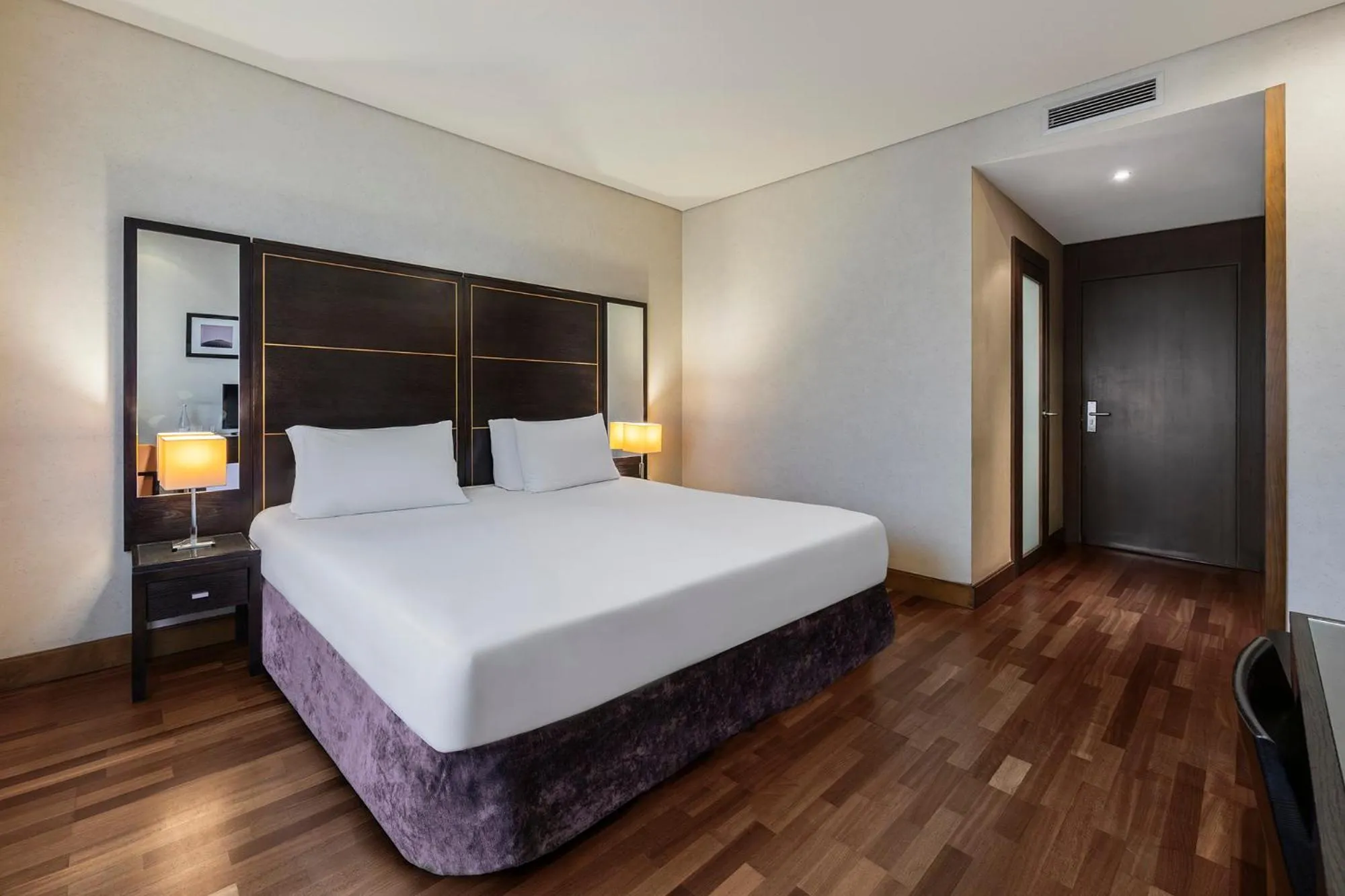 Bed in Eurostars das Artes