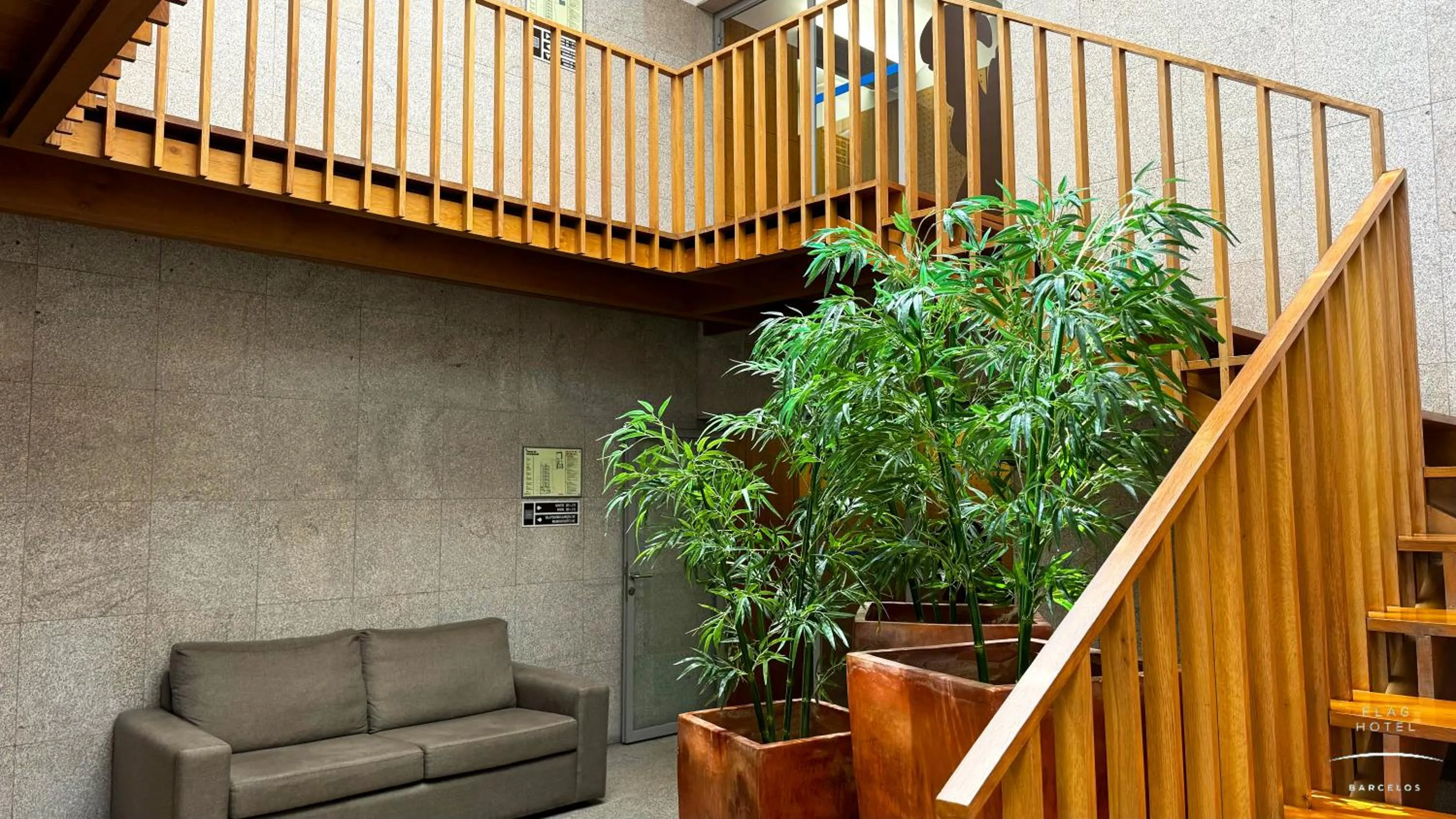 Seating area in Flag Hotel Barcelos